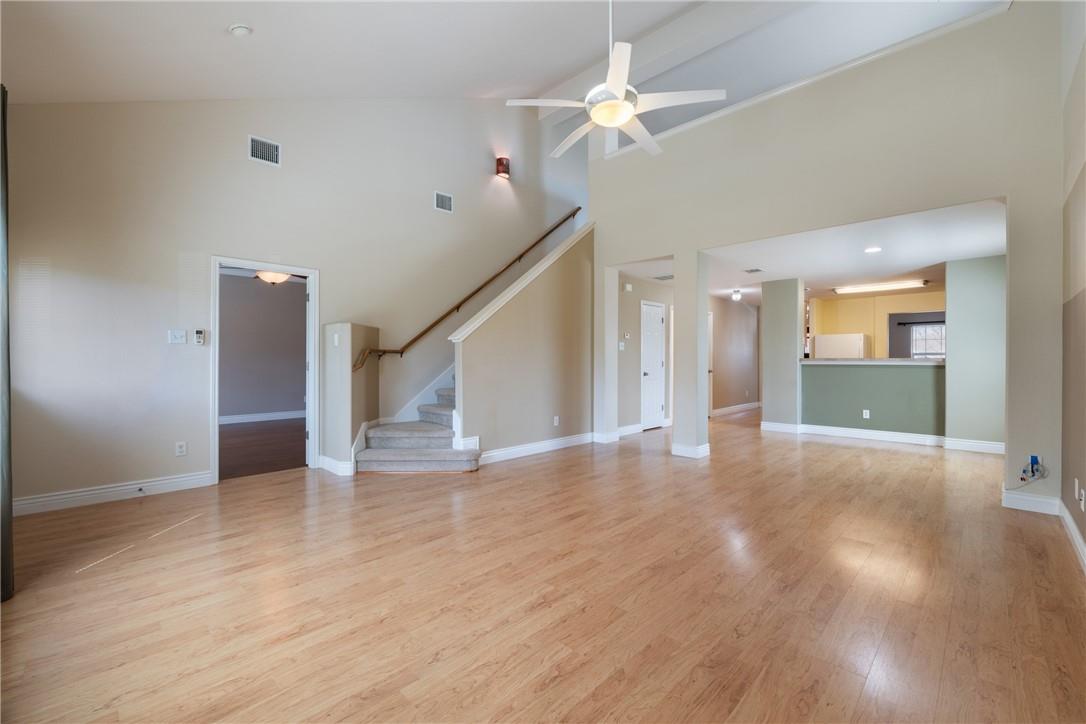 3800 Vonnegut CT