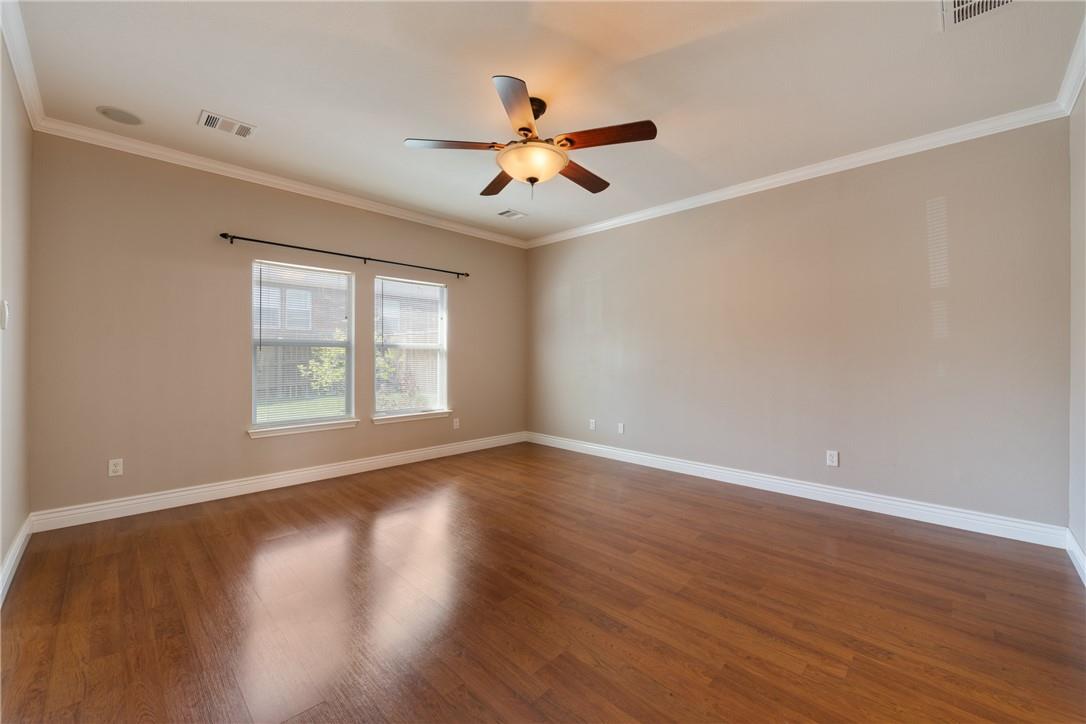 3800 Vonnegut CT