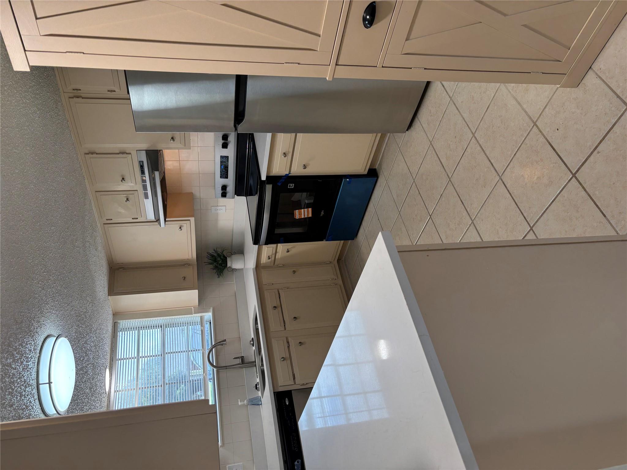 12309 Tipperary CV