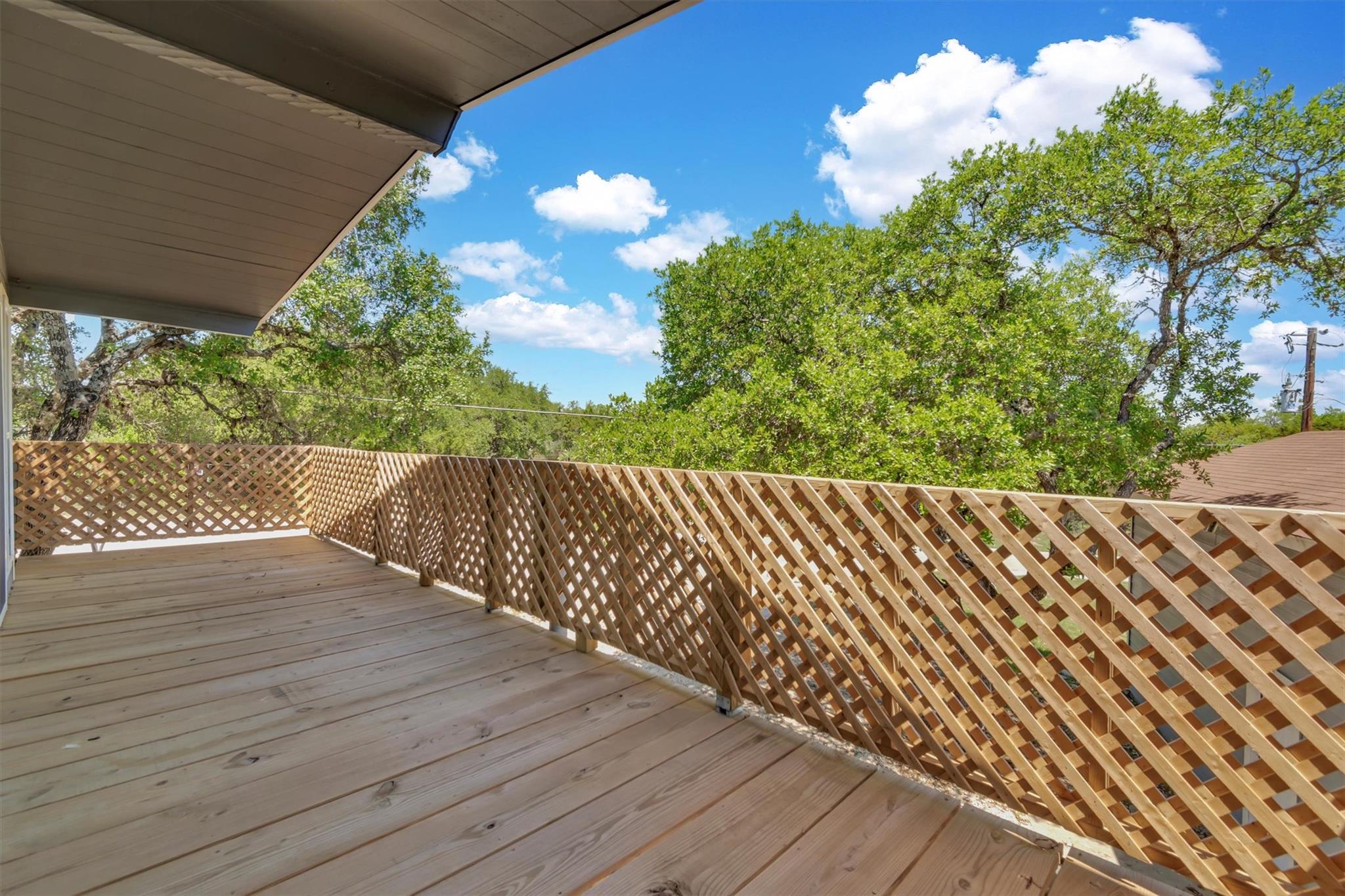 612 Mockingbird DR