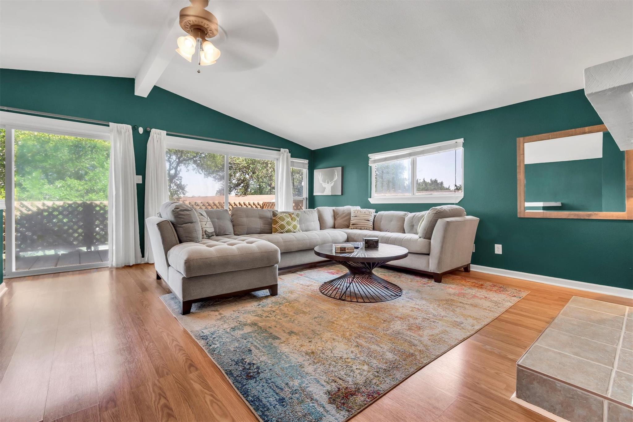 612 Mockingbird DR