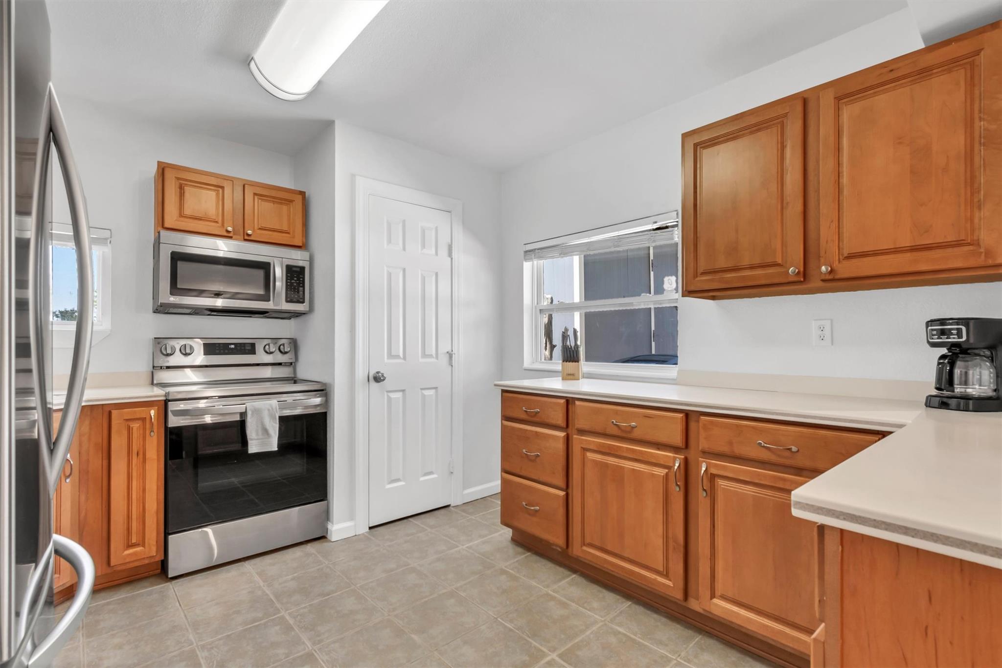612 Mockingbird DR