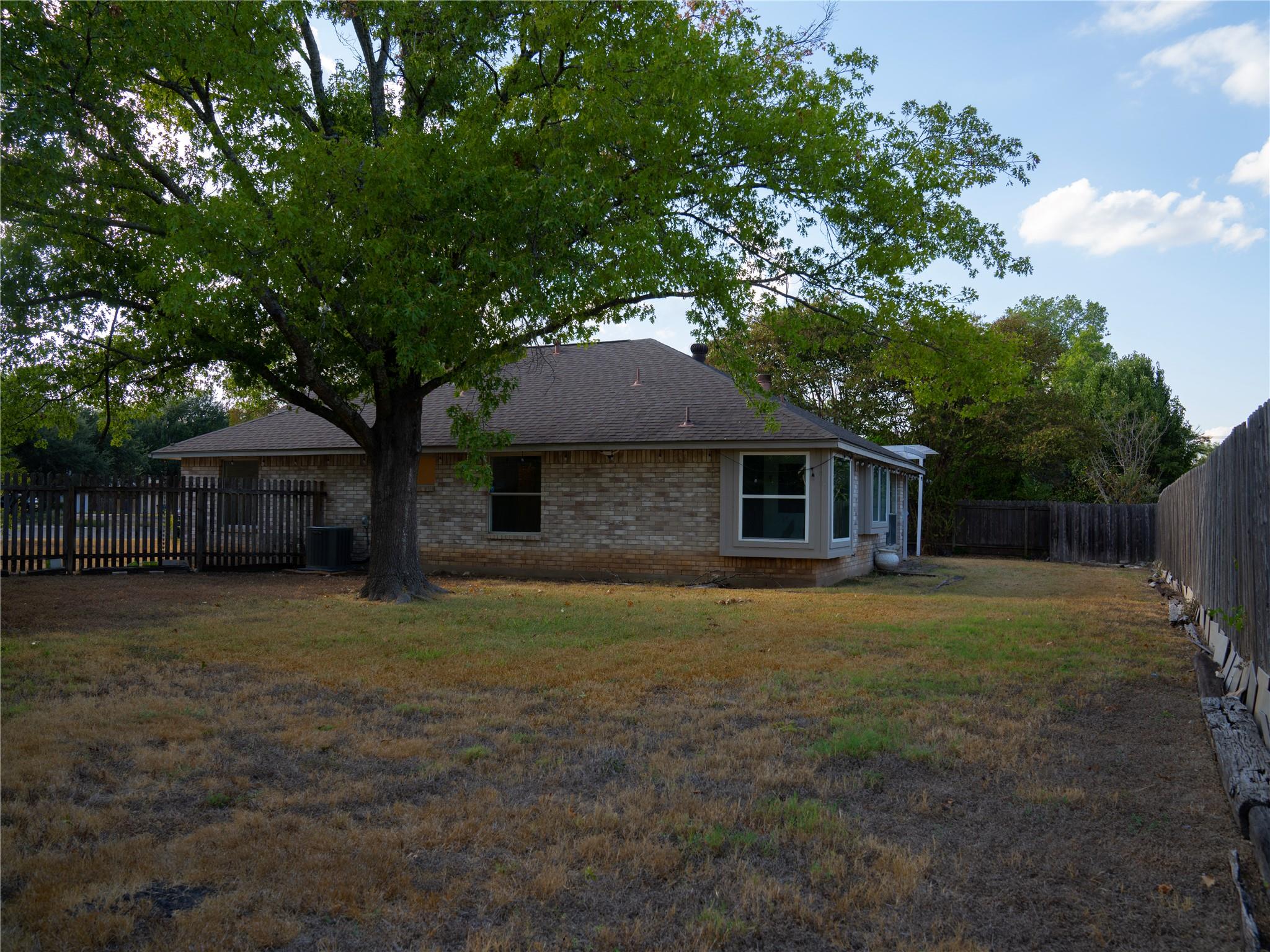 12903 Stanzel DR