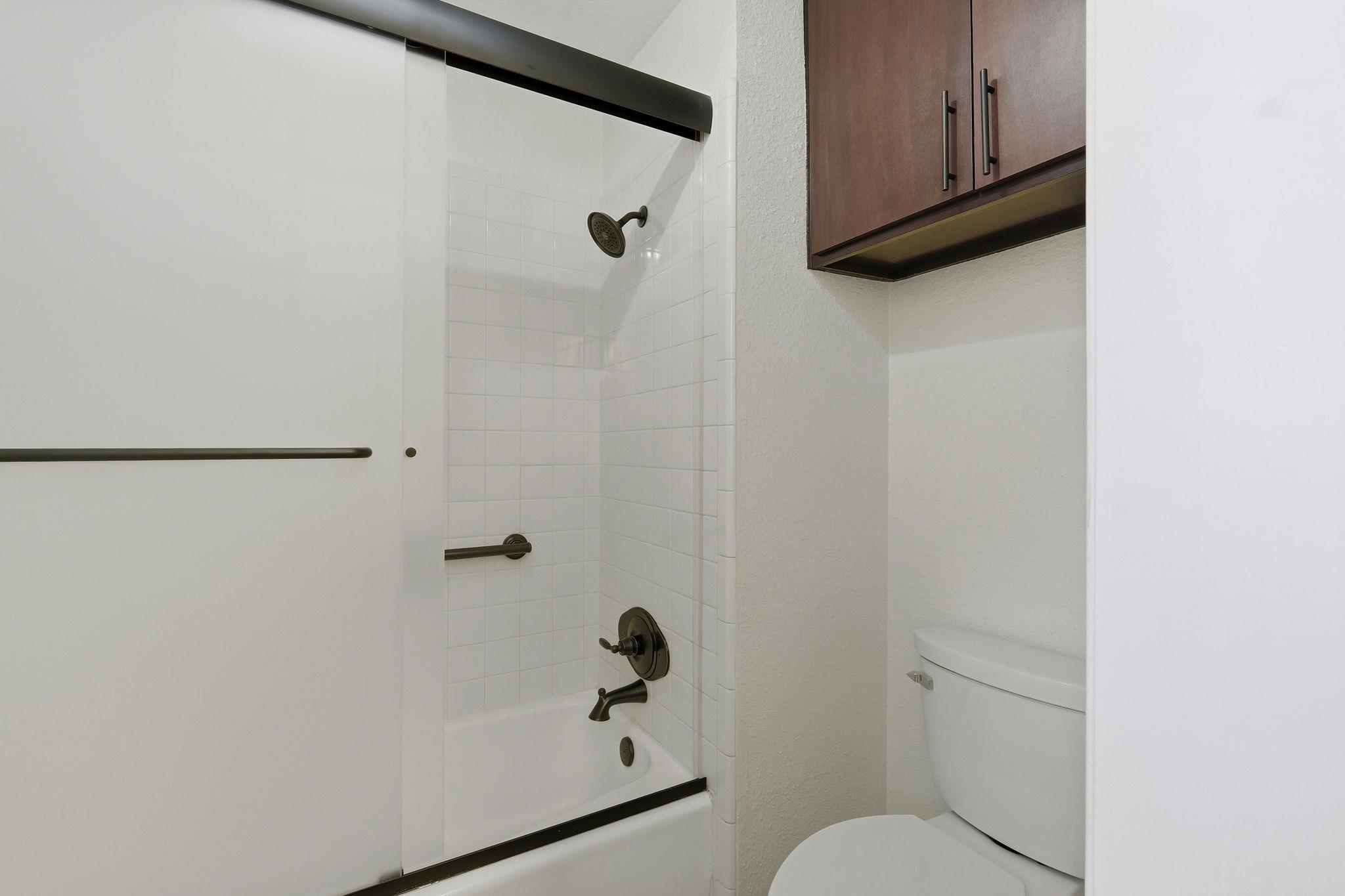126 E Esparada DR
