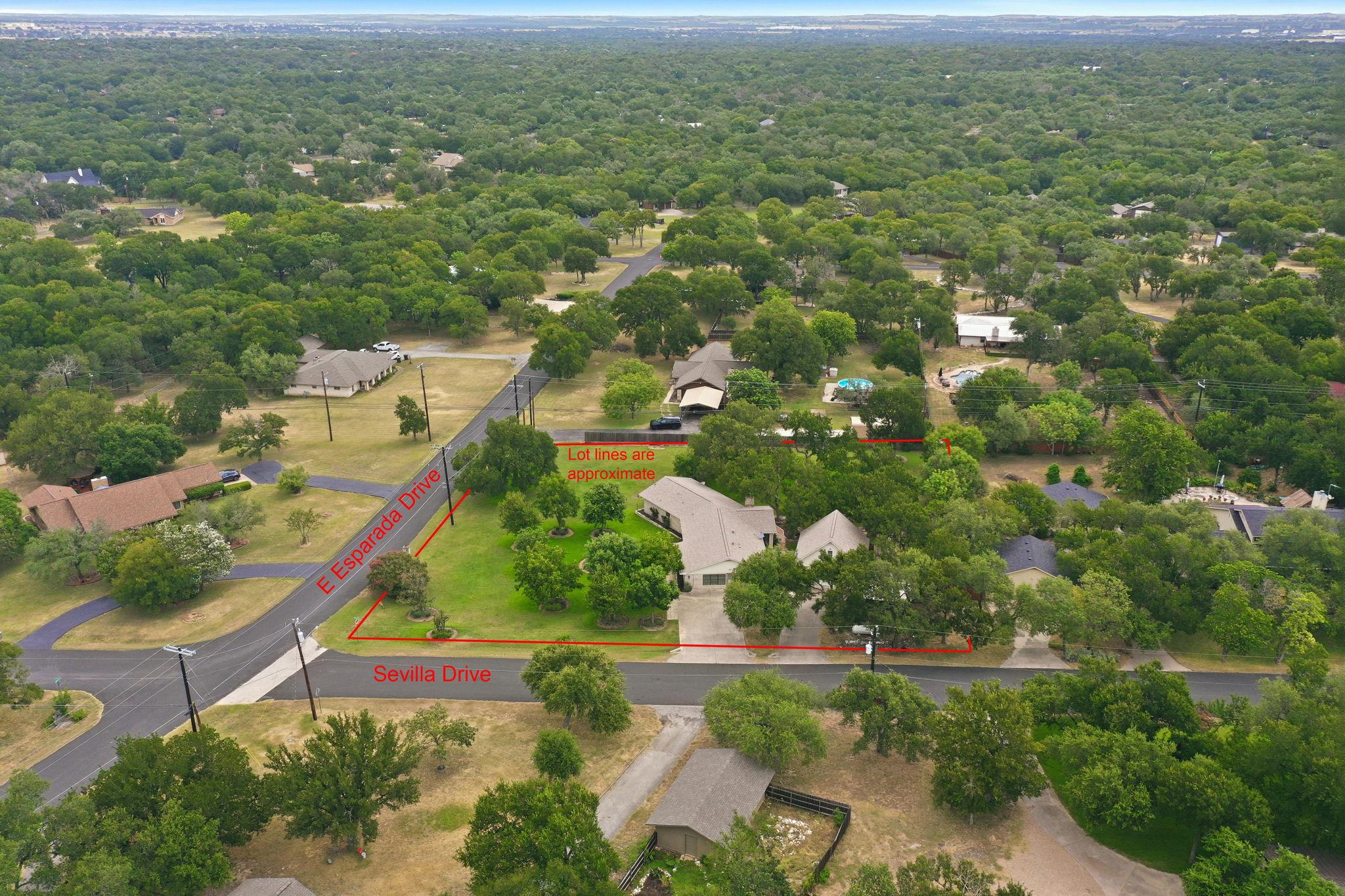126 E Esparada DR