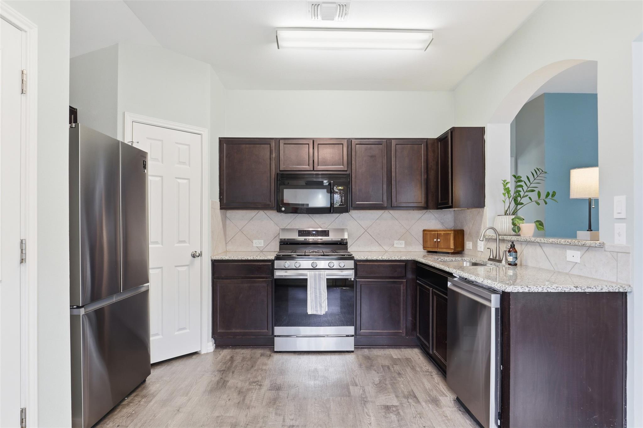 13804 Sierra Wind LN
