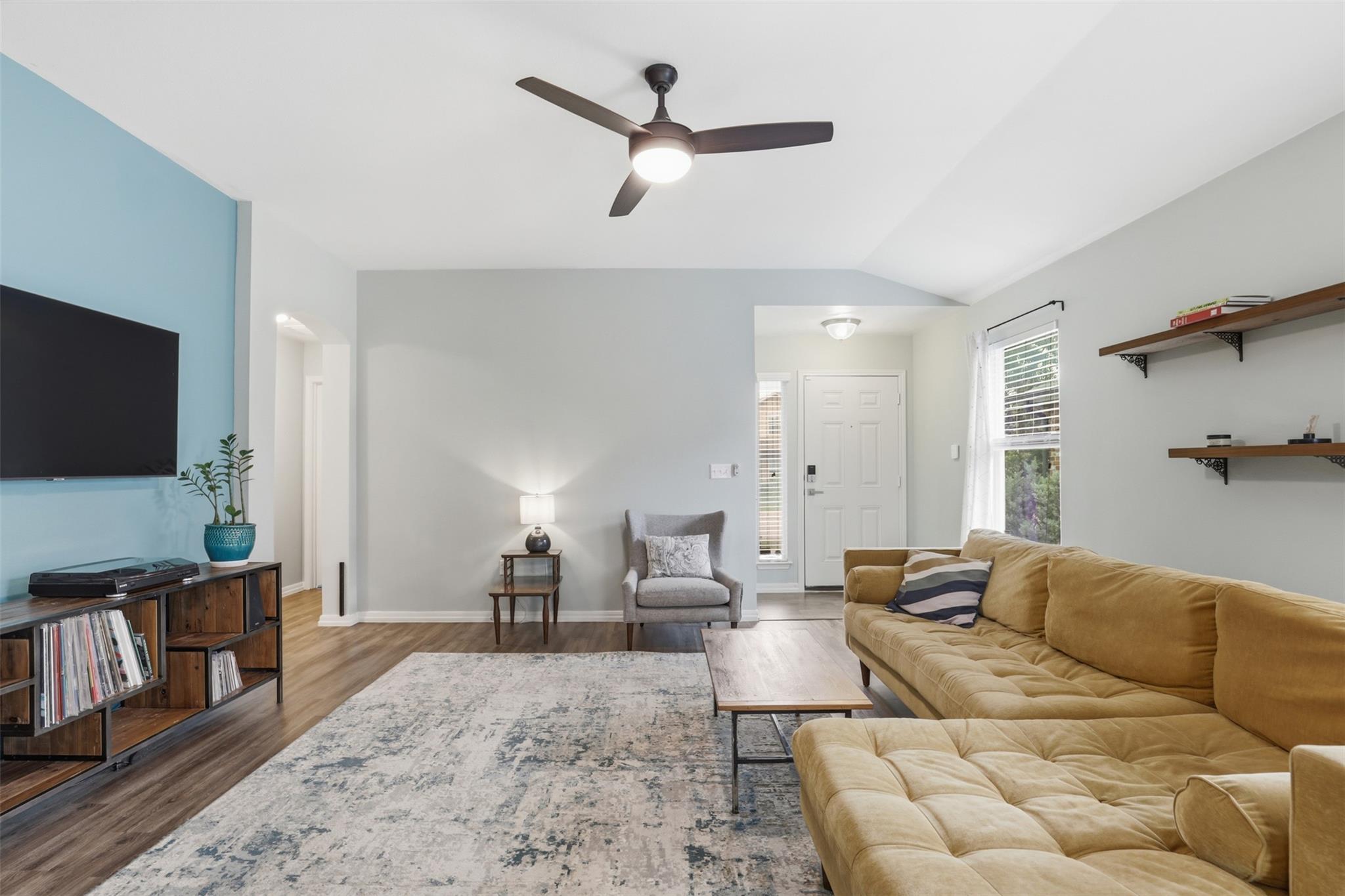 13804 Sierra Wind LN