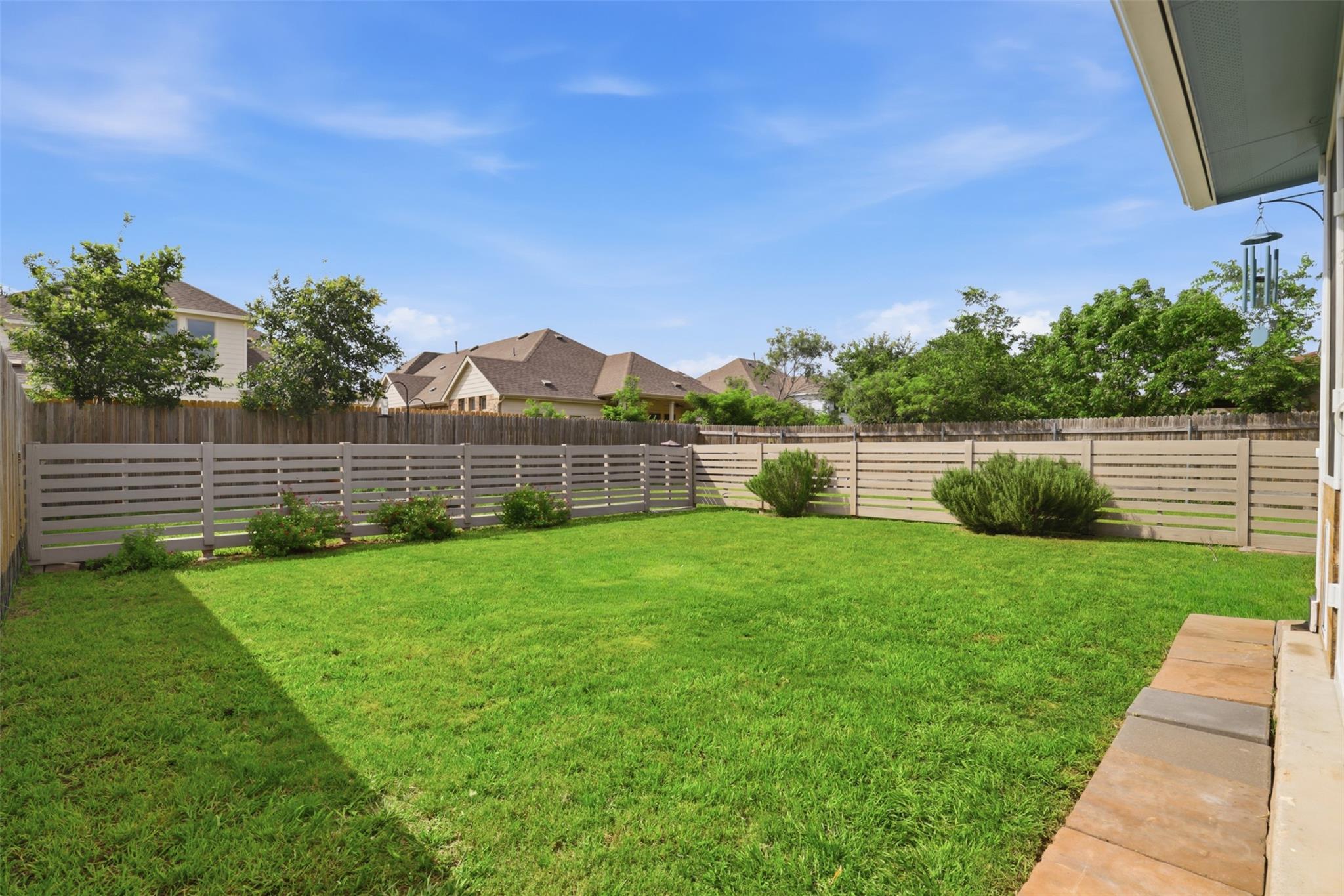 13804 Sierra Wind LN