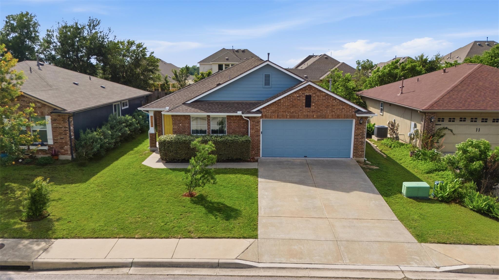 13804 Sierra Wind LN