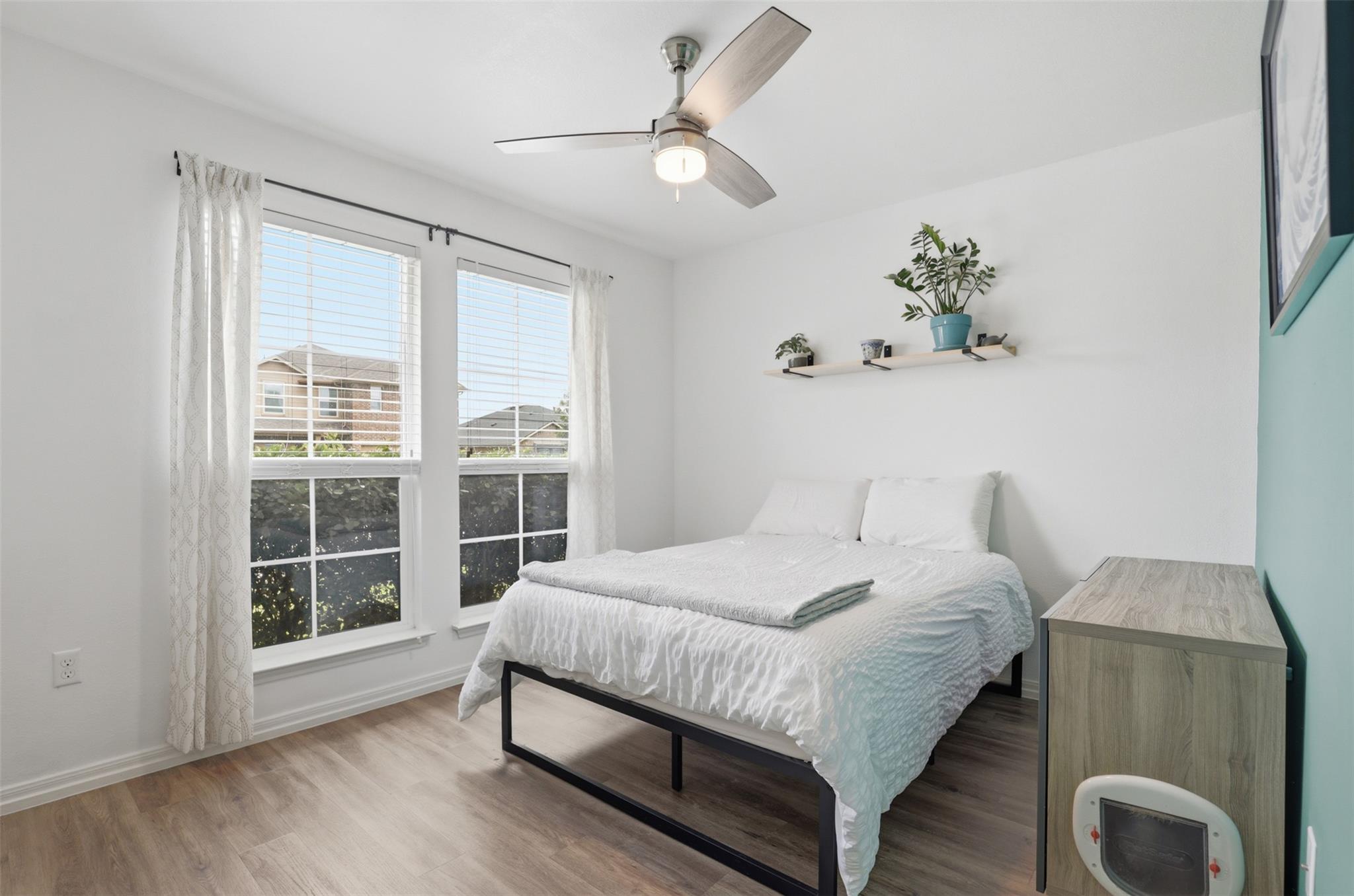 13804 Sierra Wind LN