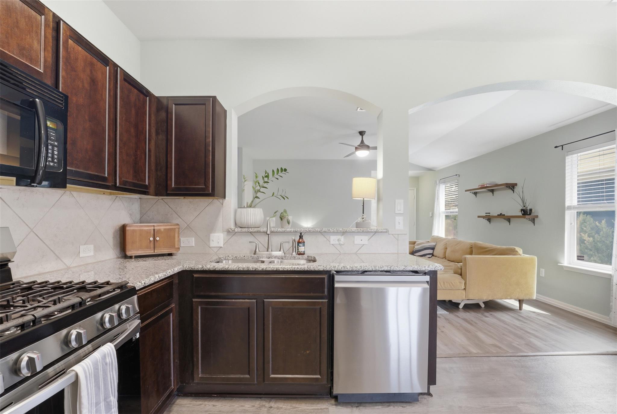 13804 Sierra Wind LN