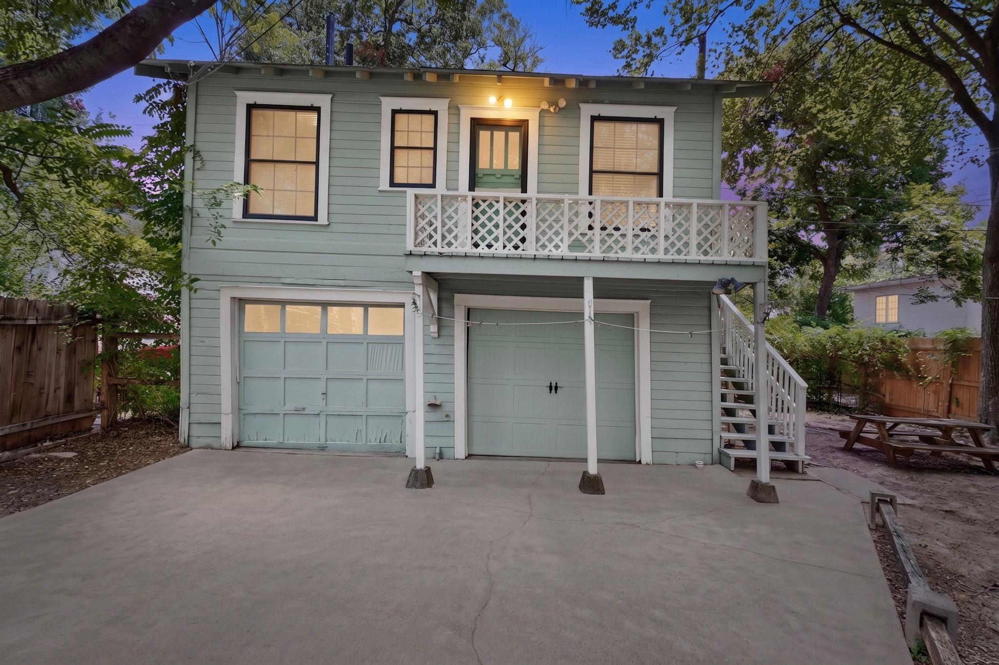 4205 Avenue B Unit: GarApt