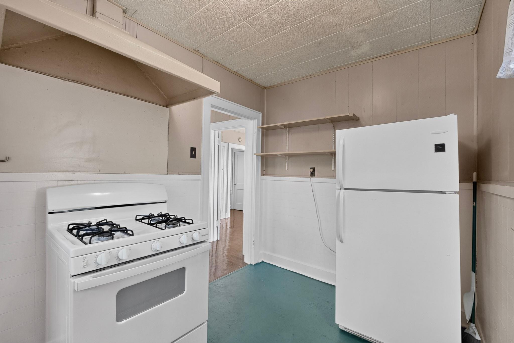 4205 Avenue B Unit: GarApt