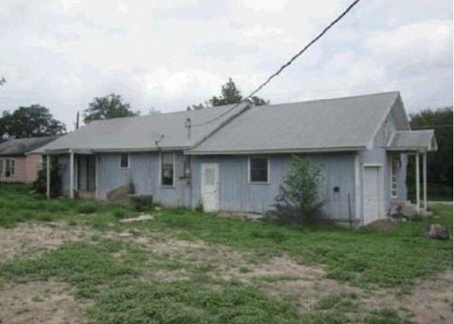 1603 Hackberry Street