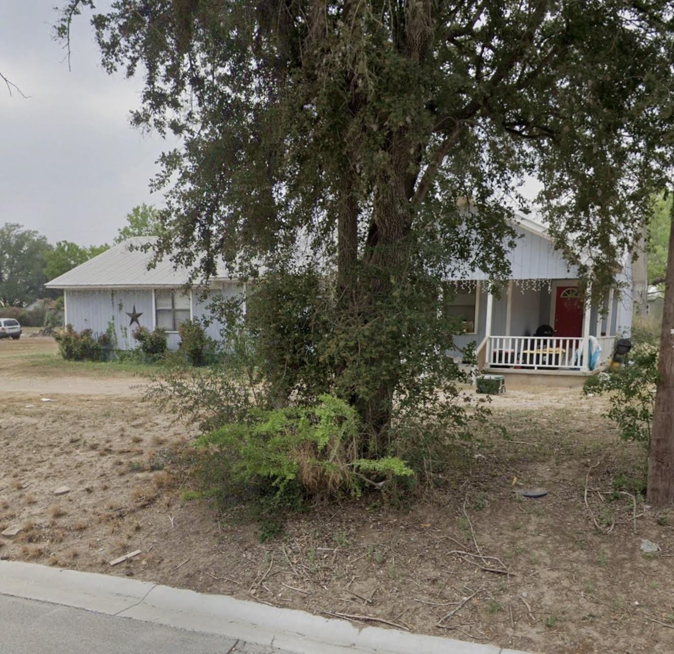 1603 Hackberry Street