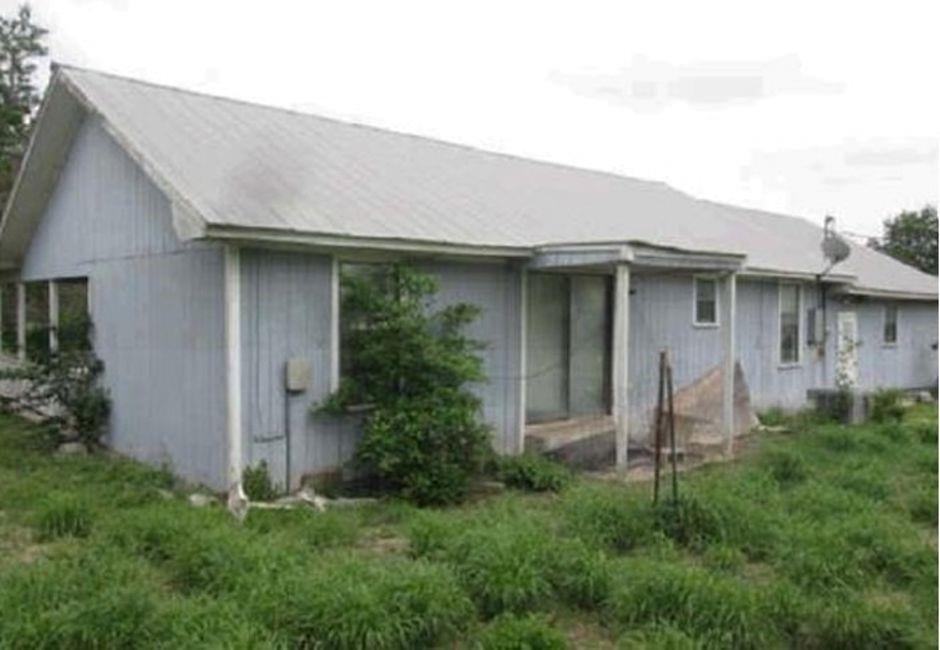 1603 Hackberry Street