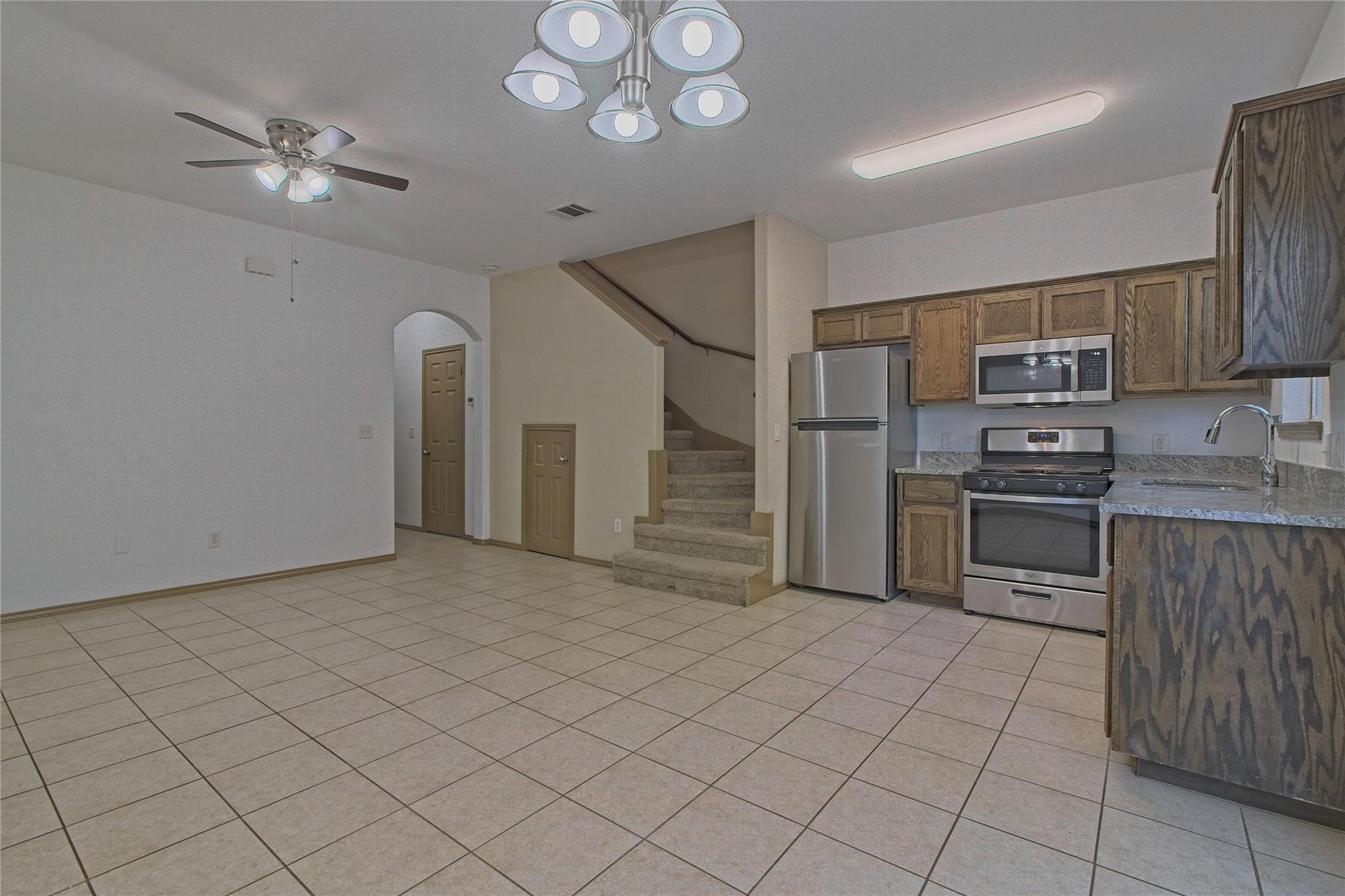 2903 Whisper Oaks LN # A