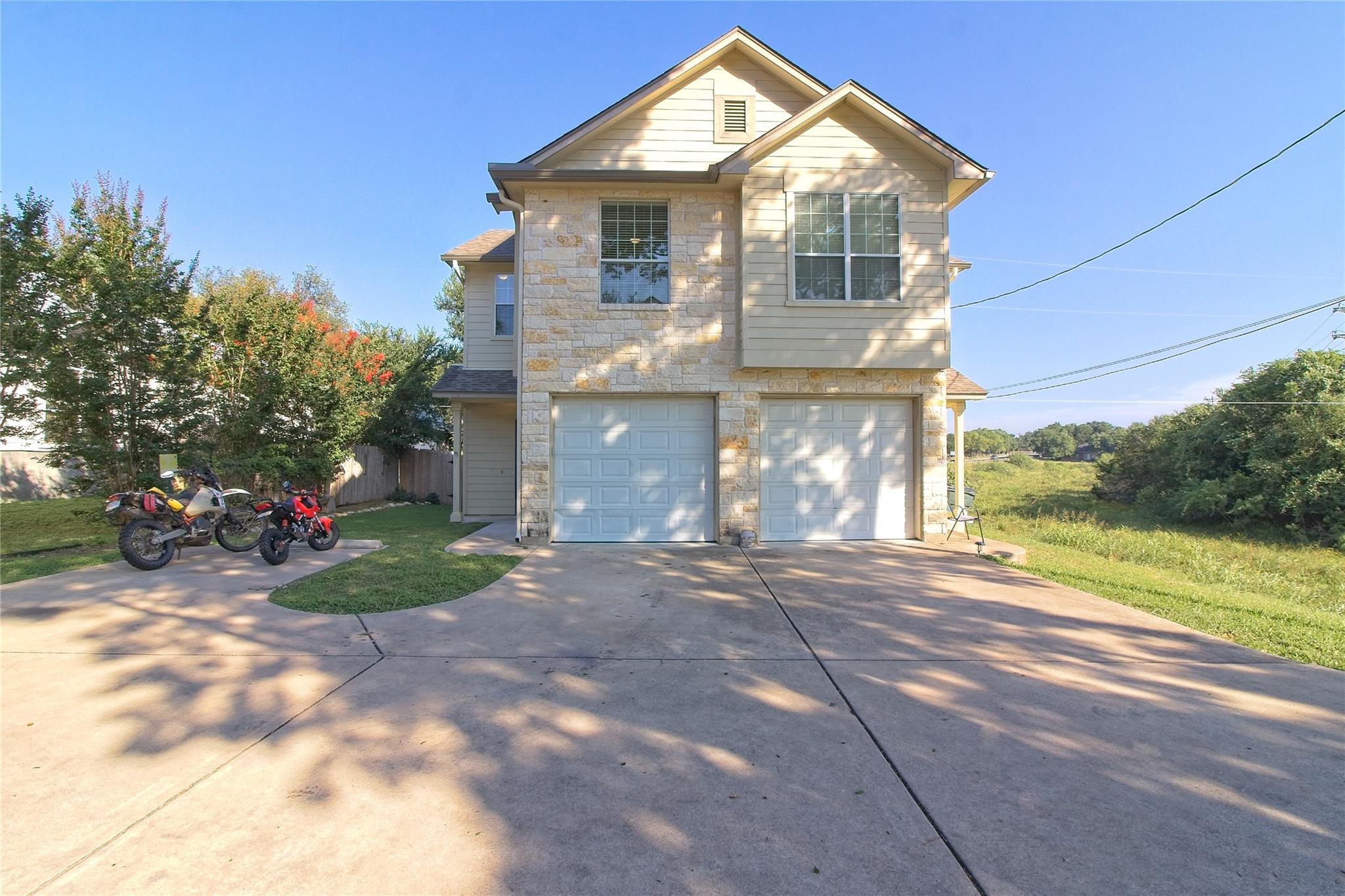 2903 Whisper Oaks LN # A