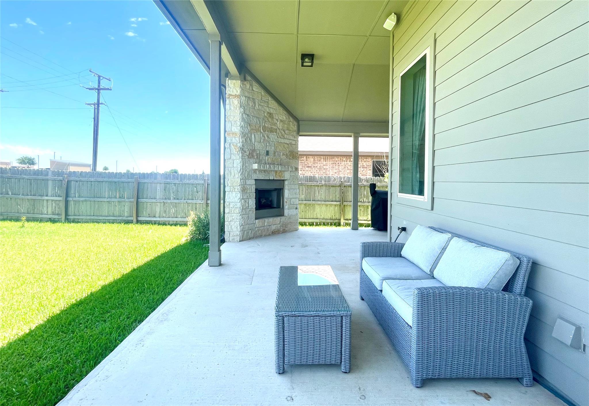 6829 Brindisi PL