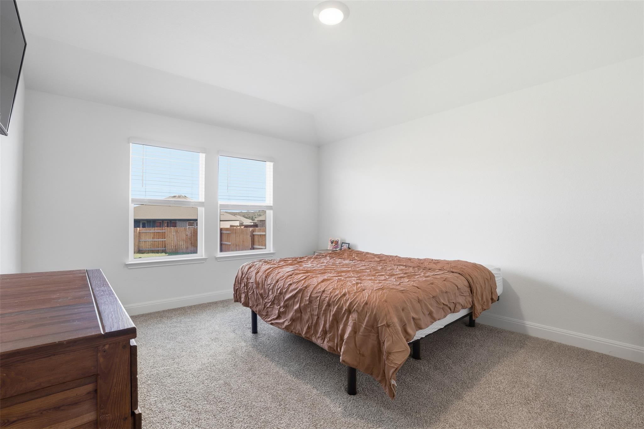 109 Bruin Paw DR