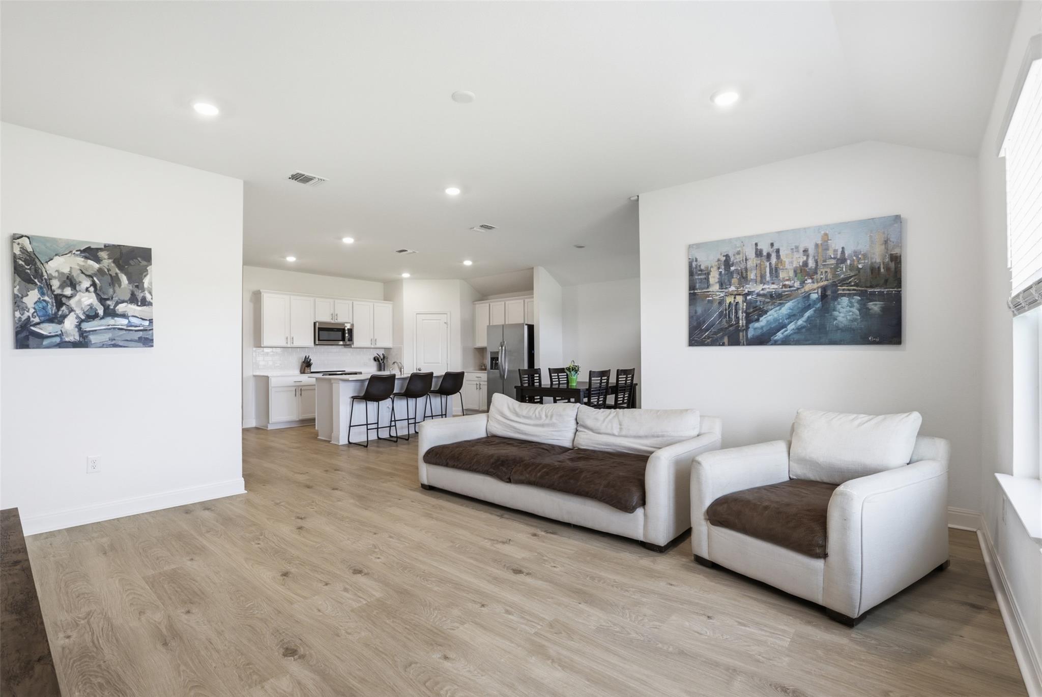 109 Bruin Paw DR