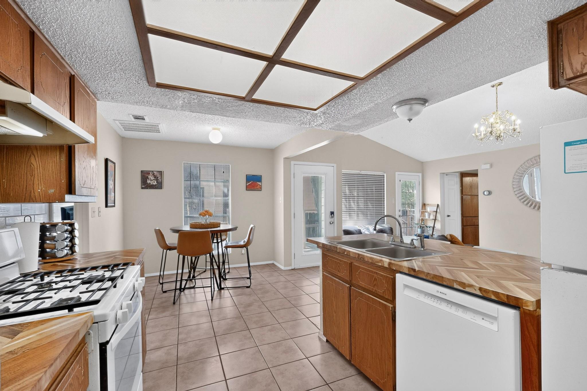 1602 Waterloo TRL # B