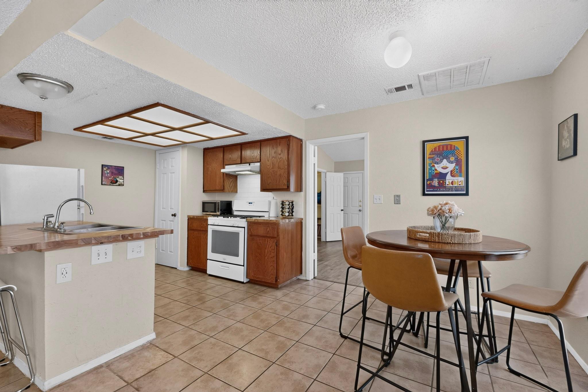 1602 Waterloo TRL # B