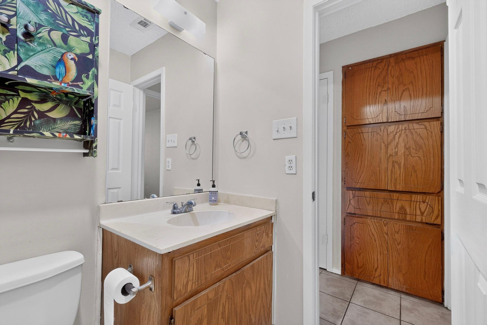 1602 Waterloo TRL # B