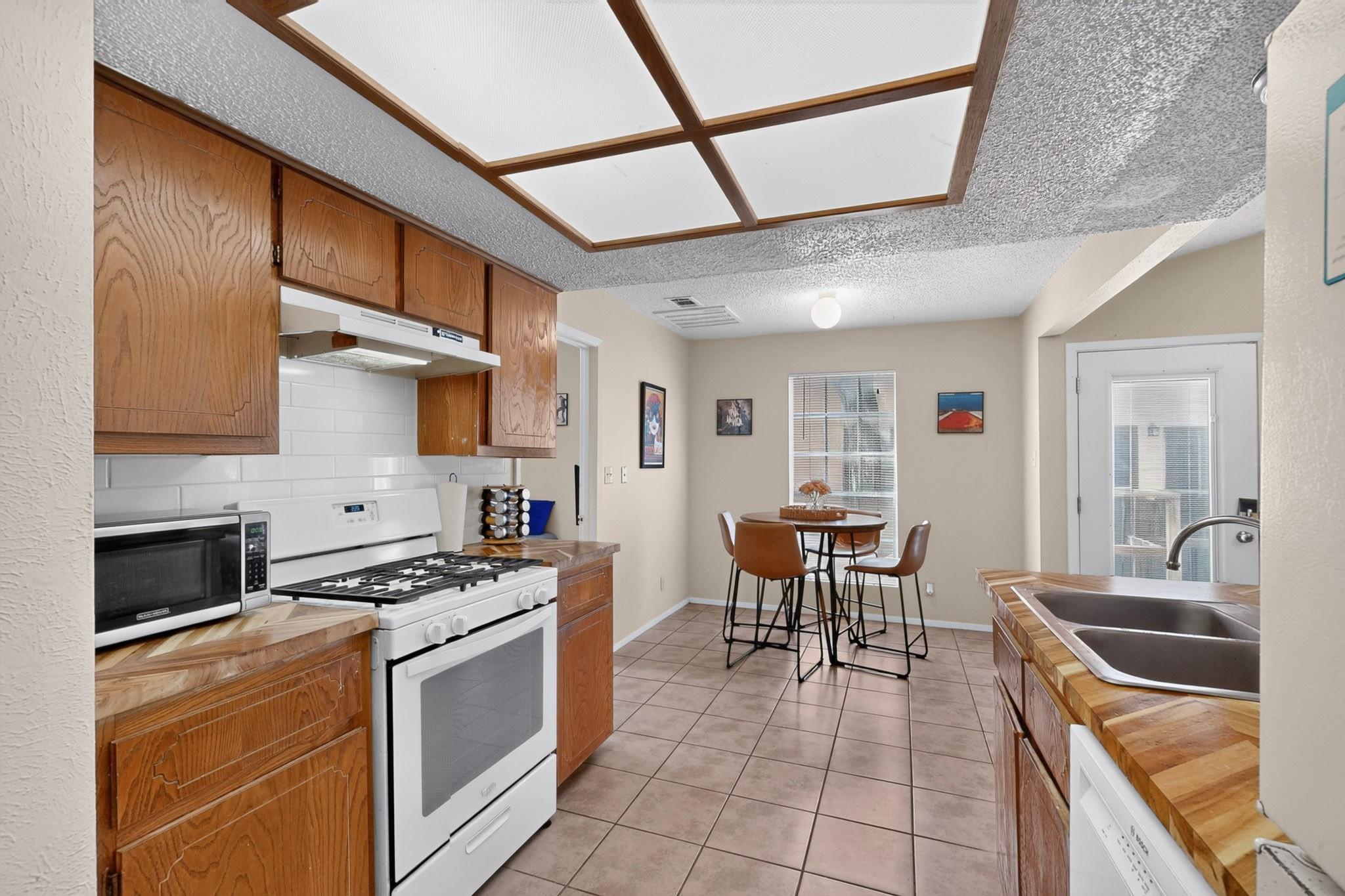 1602 Waterloo TRL # B