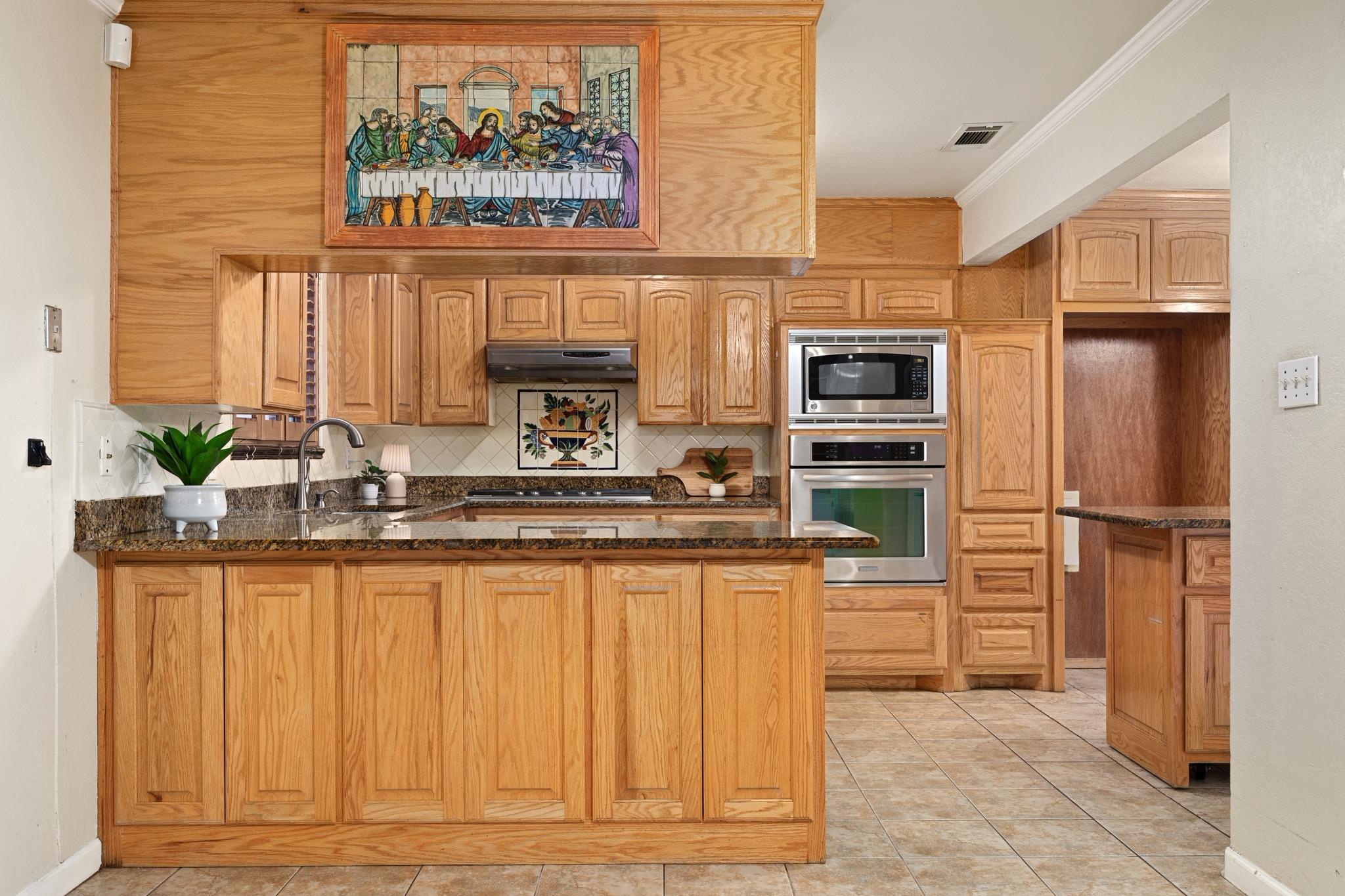 4621 Philco DR