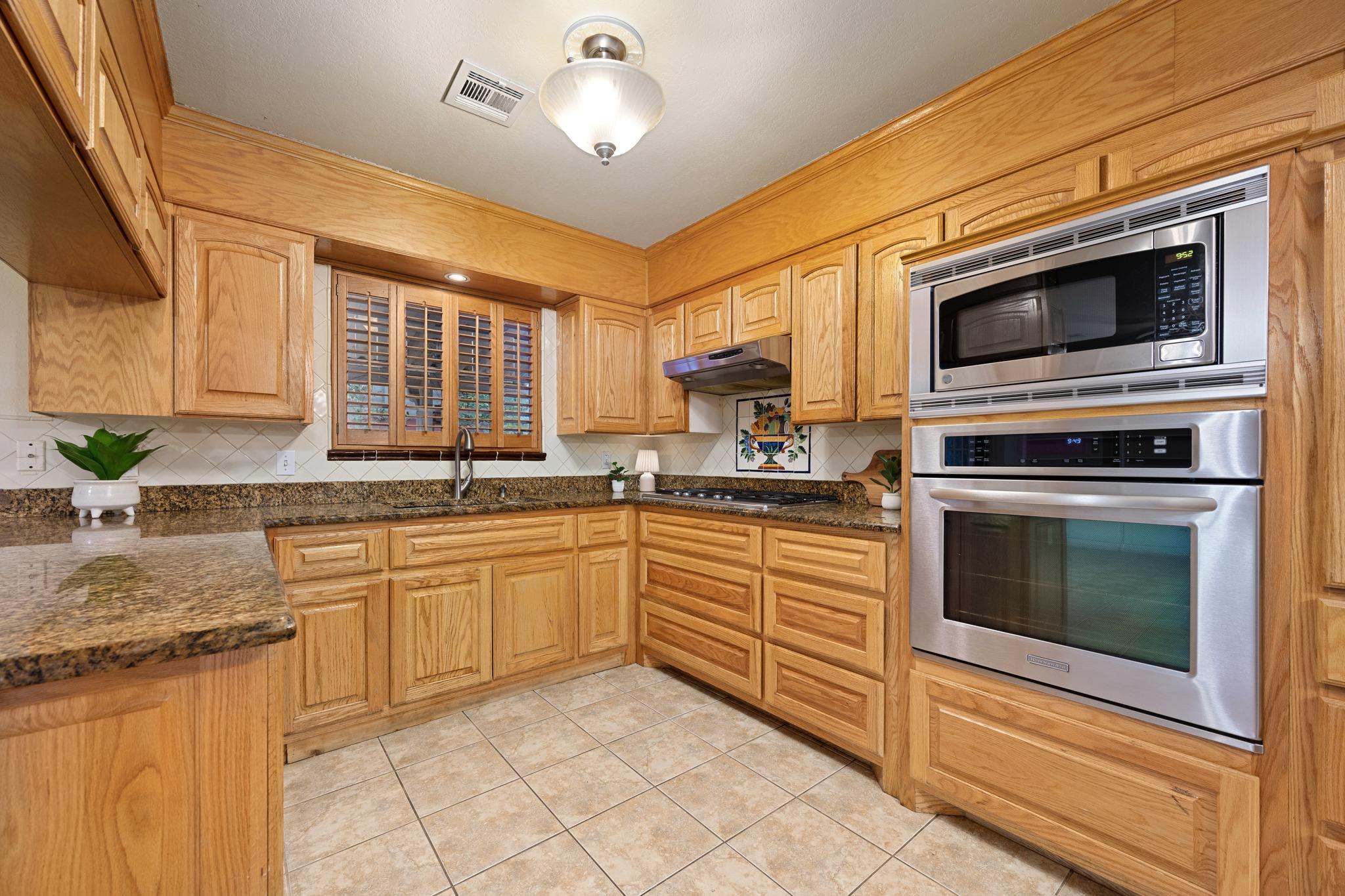 4621 Philco DR