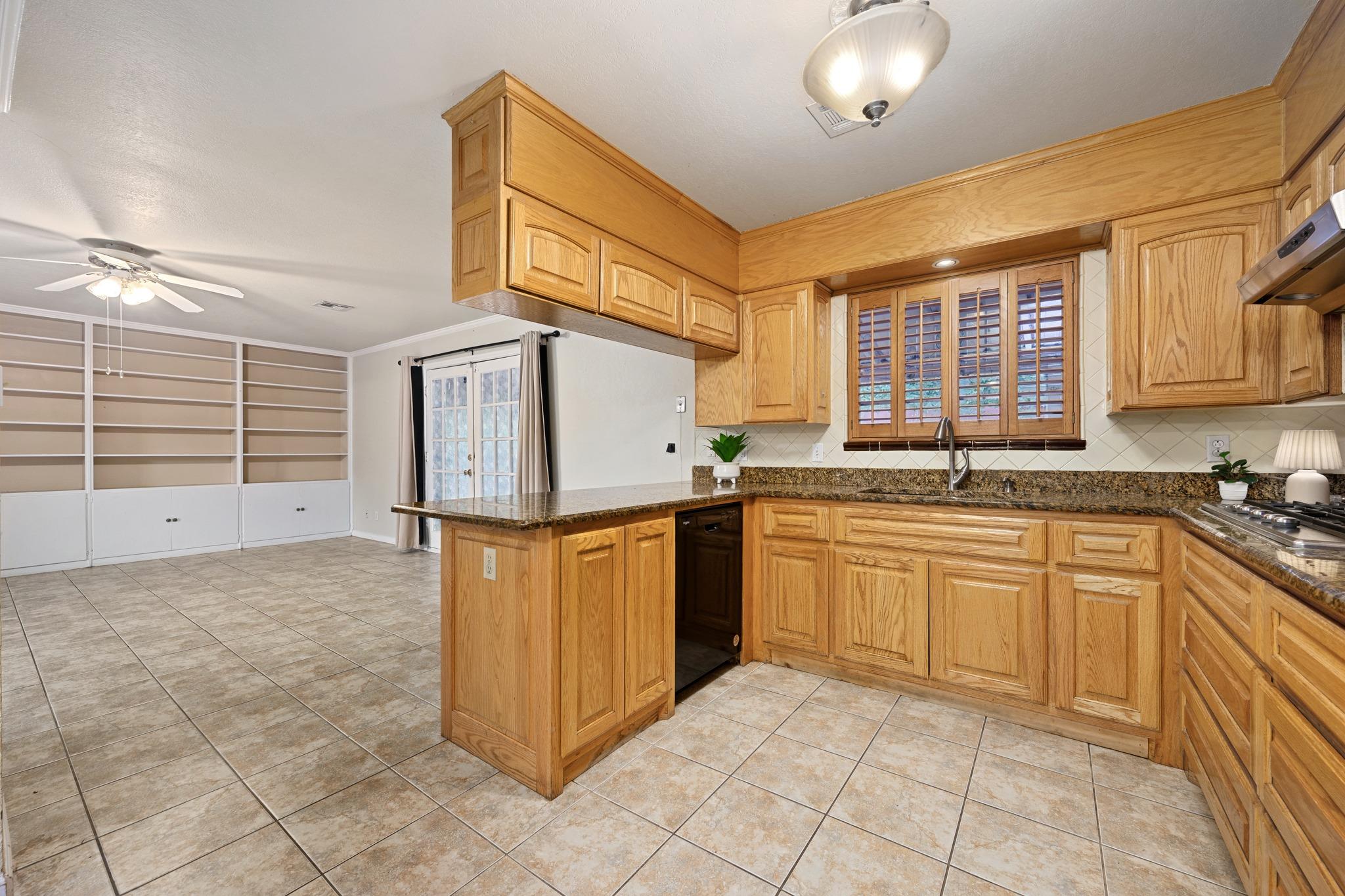 4621 Philco DR