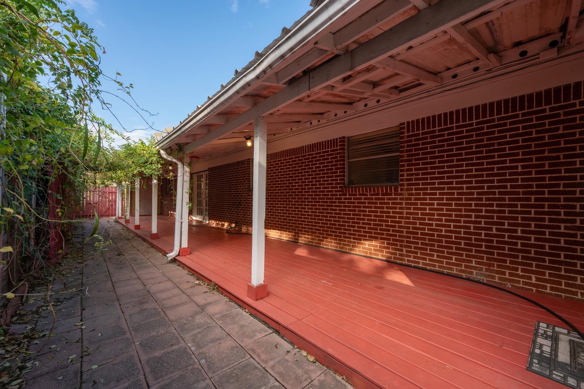 4621 Philco DR