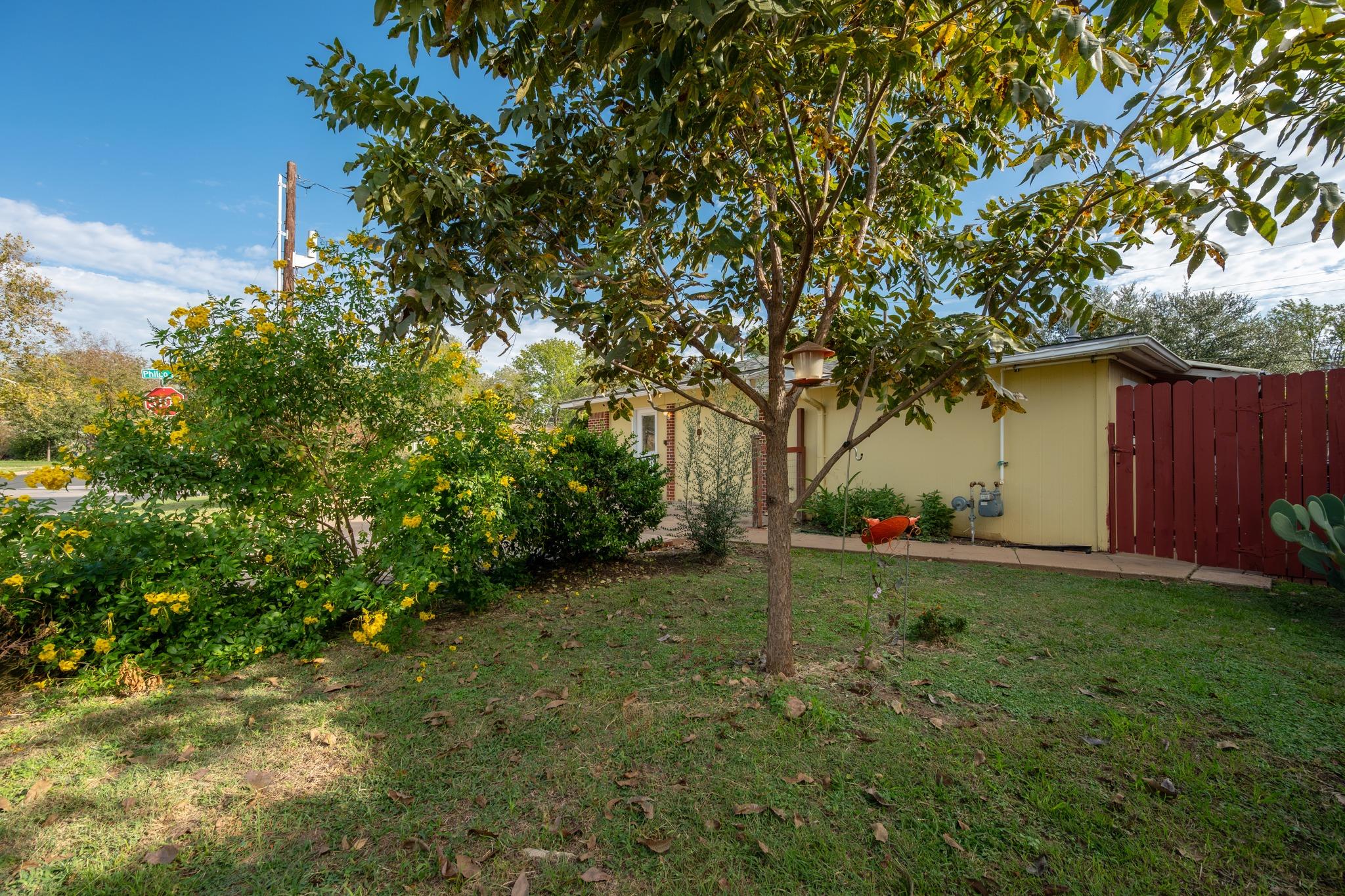 4621 Philco DR