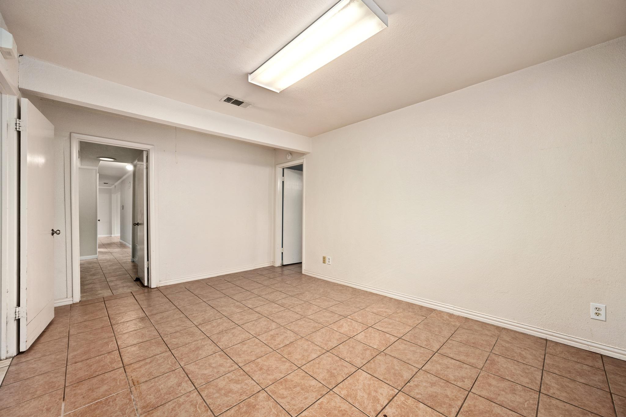 4621 Philco DR