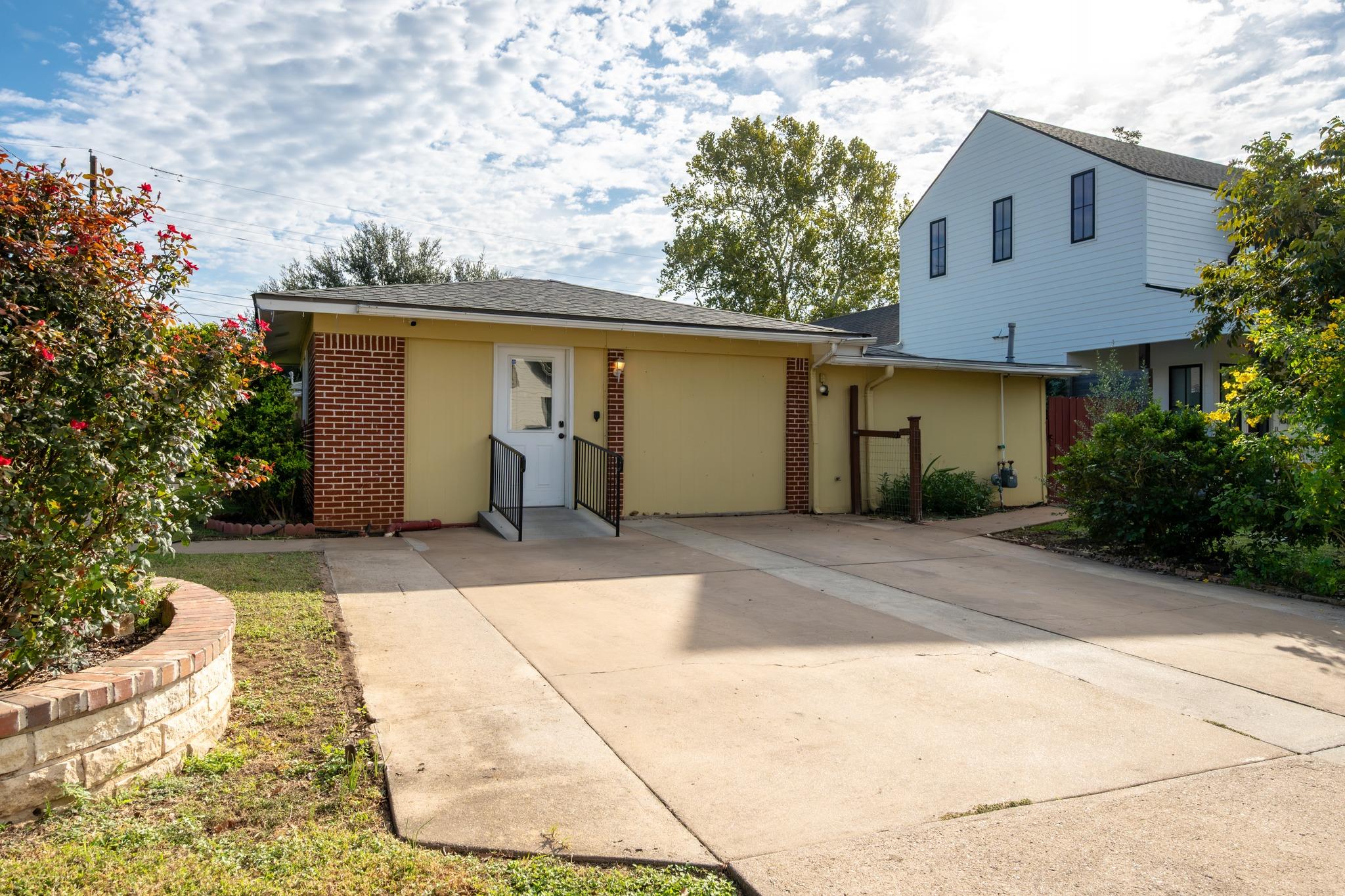 4621 Philco DR