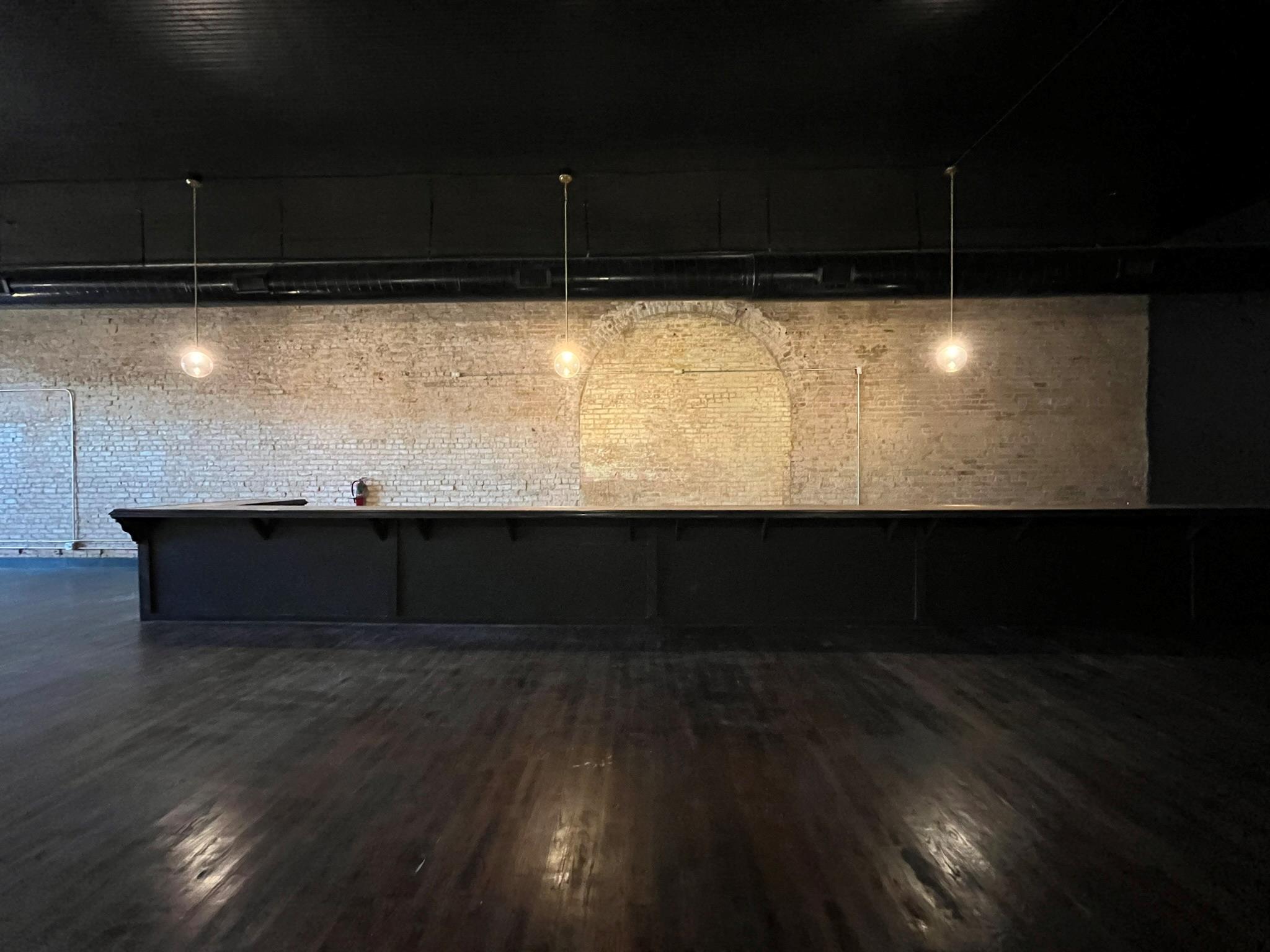 115 W 2nd ST