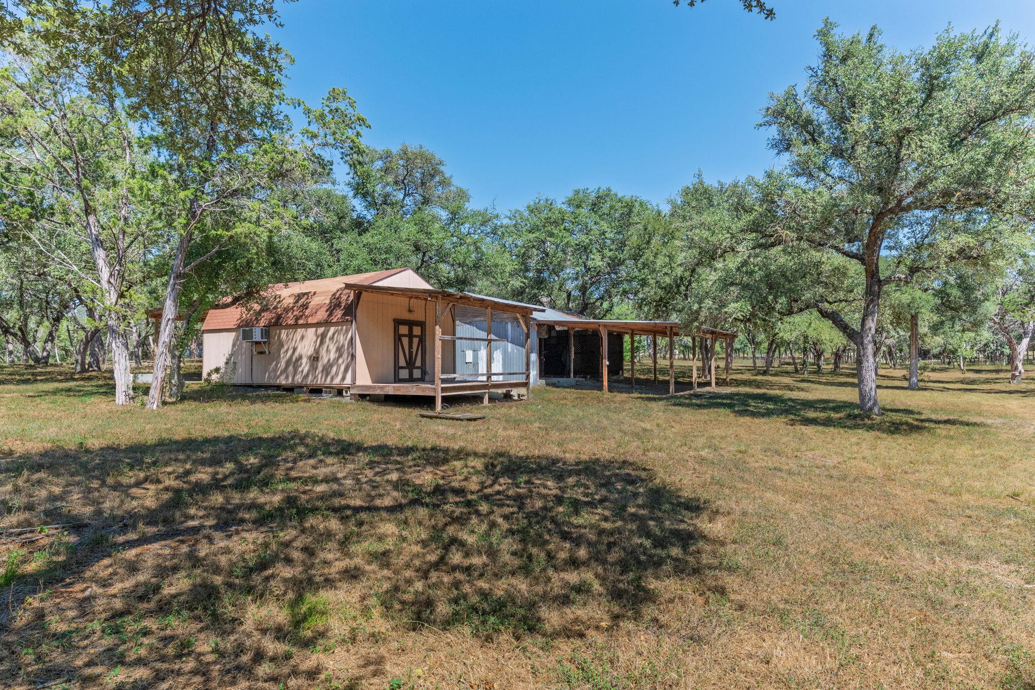 122 Winding Creek RD