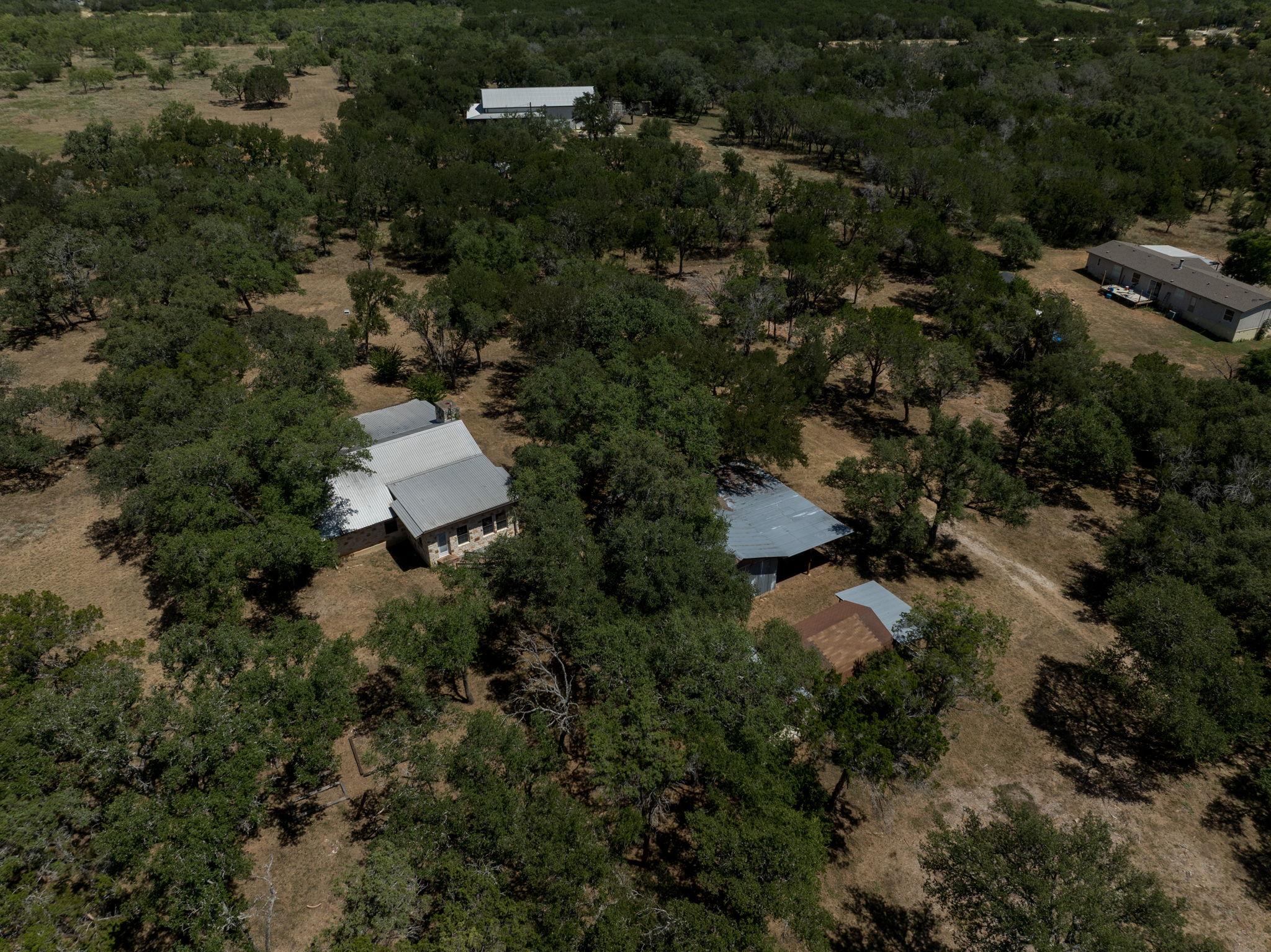 122 Winding Creek RD