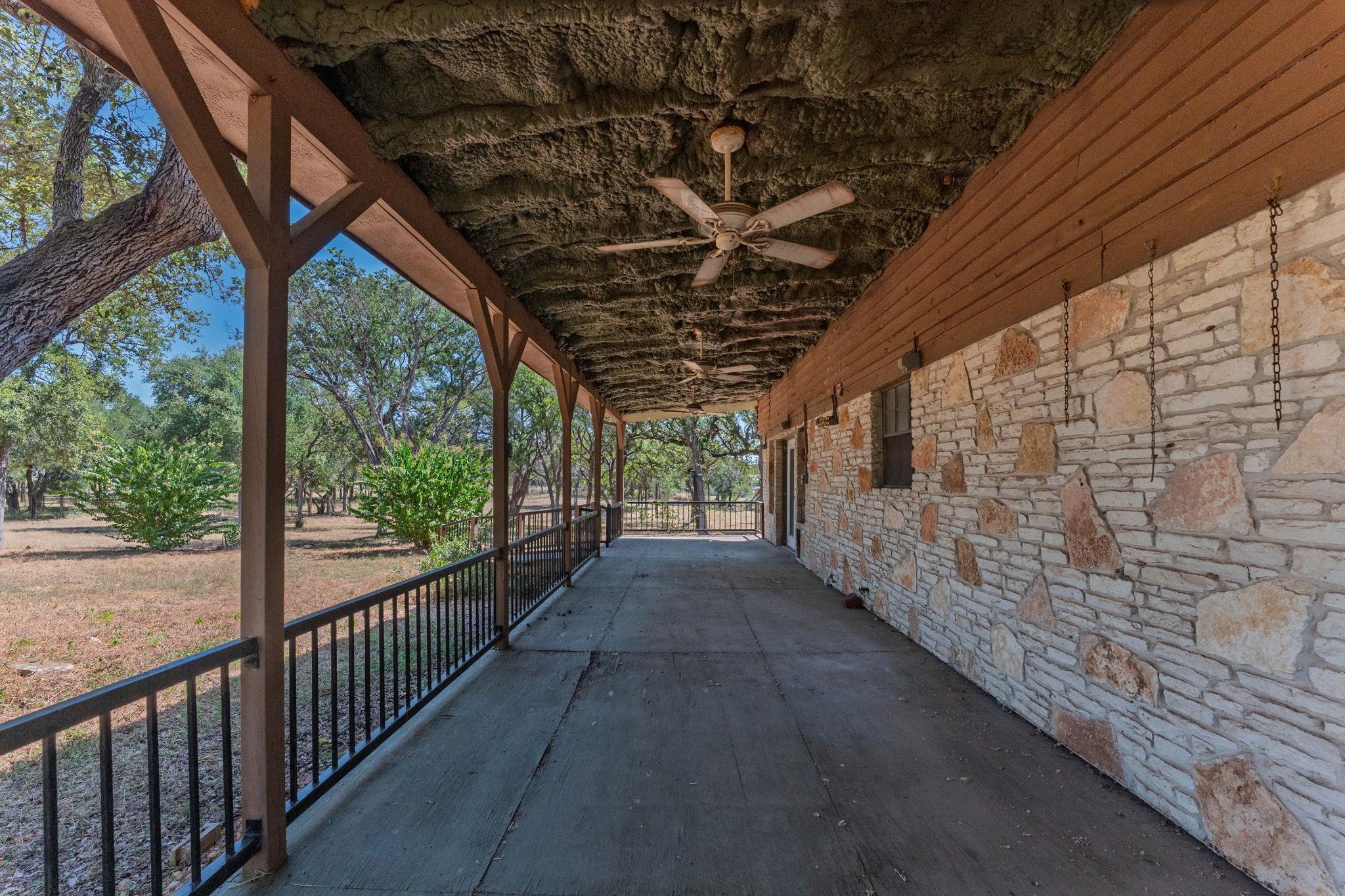 122 Winding Creek RD