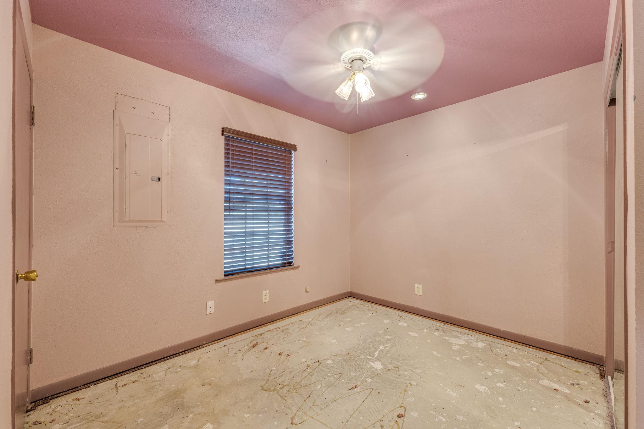 122 Winding Creek RD