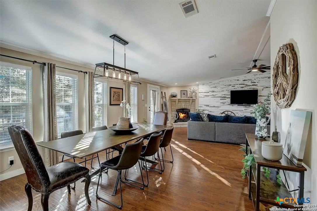 3001 Cox Road