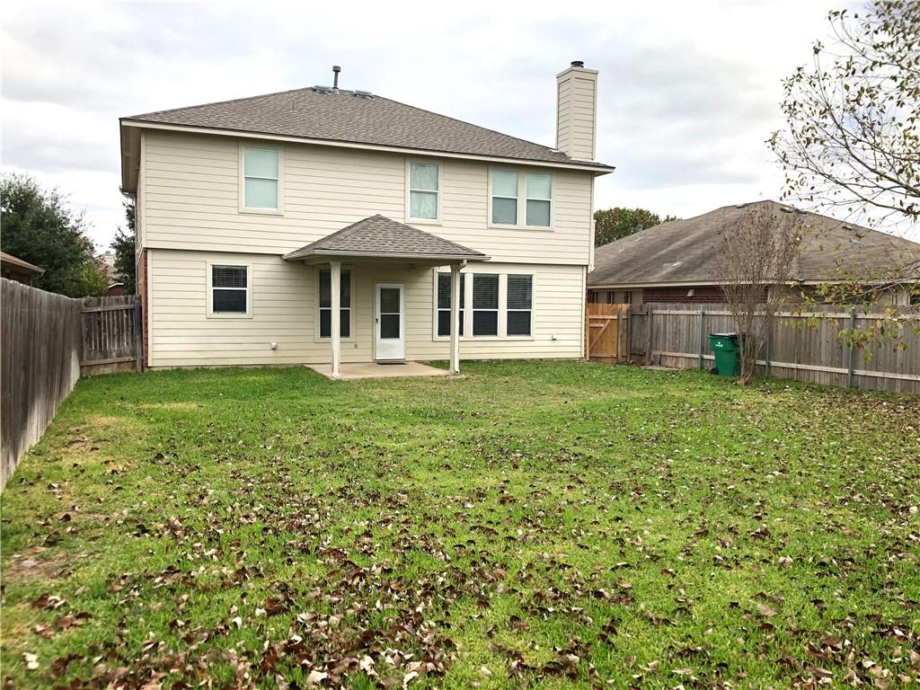 20625 Farm Pond LN