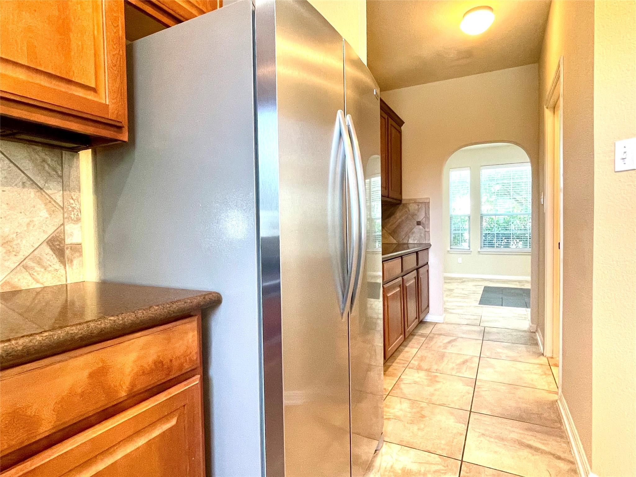 20625 Farm Pond LN