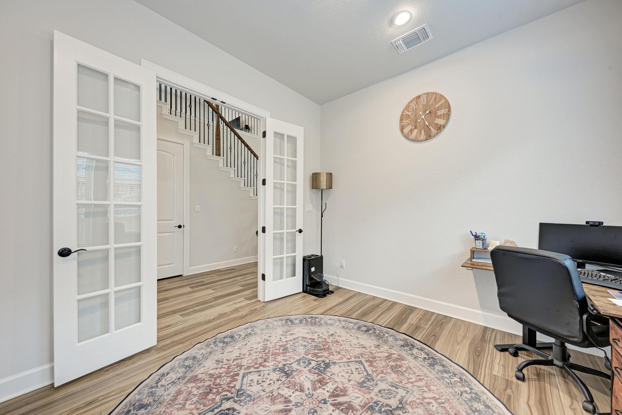 1105 White Daisy LN