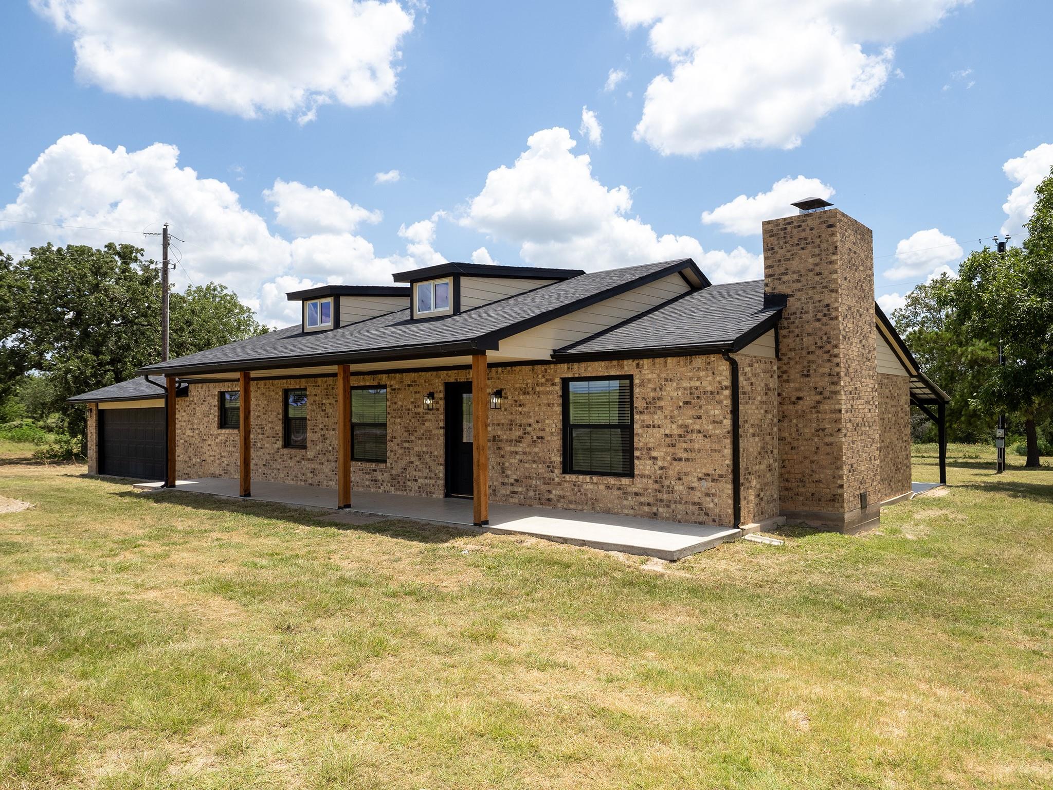 375 Brown RD, McDade