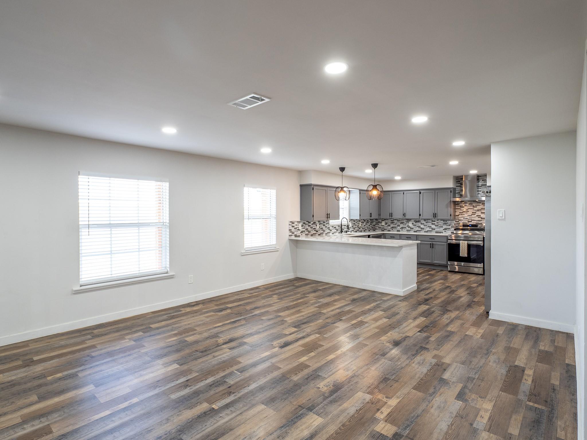 375 Brown RD, McDade