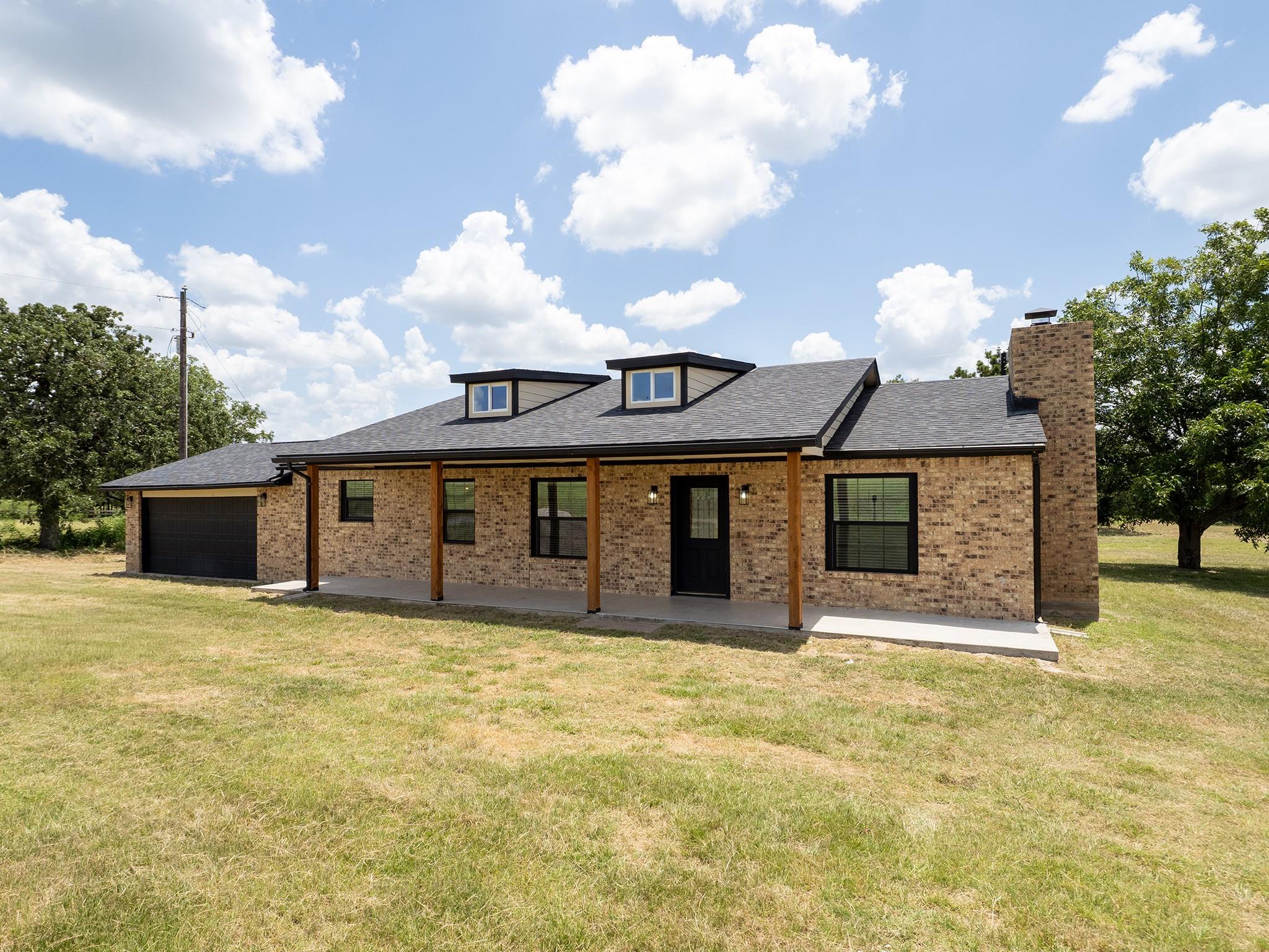 375 Brown RD, McDade