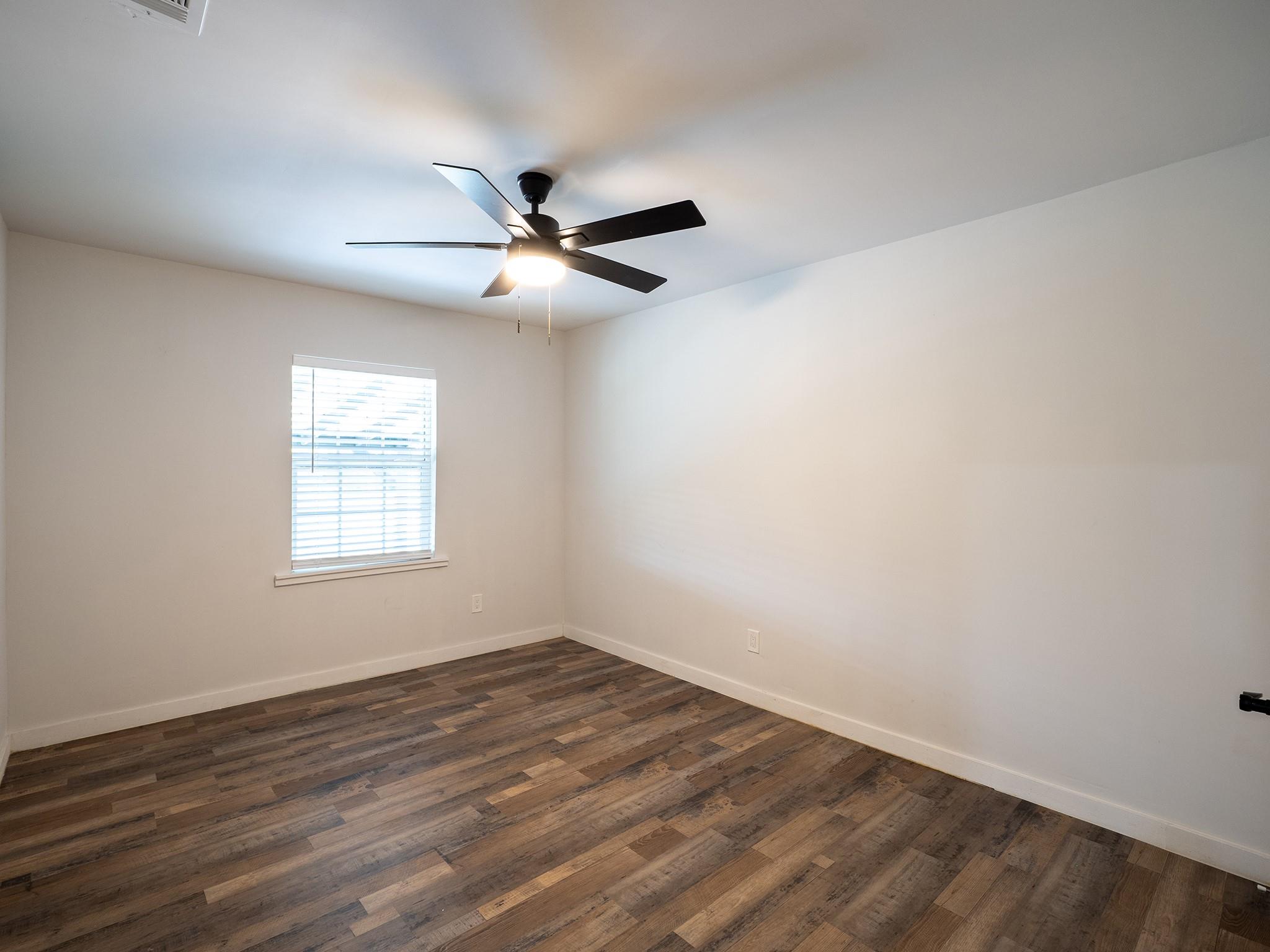 375 Brown RD, McDade