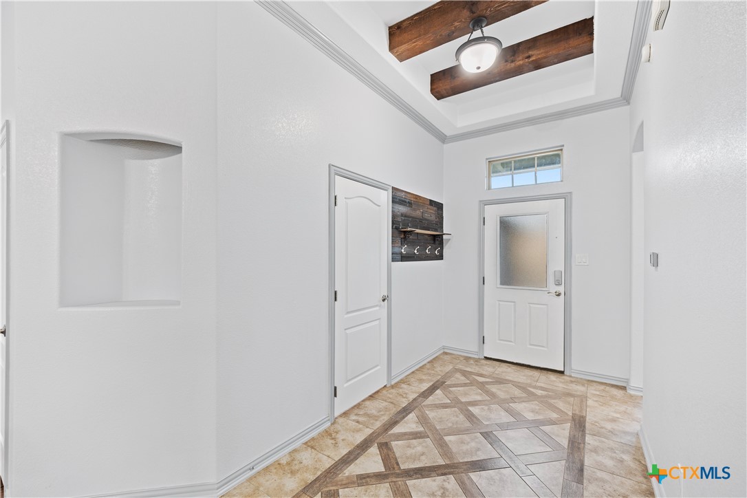 1016 Ridgeview Drive